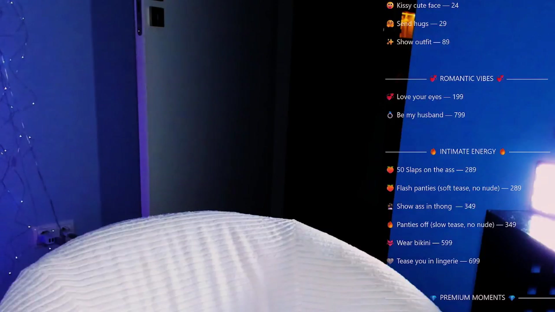 Gallery image thumbnail from ViagraLady's myfreecams stream on, 12/25/2025, 18:15 image 7 of 20