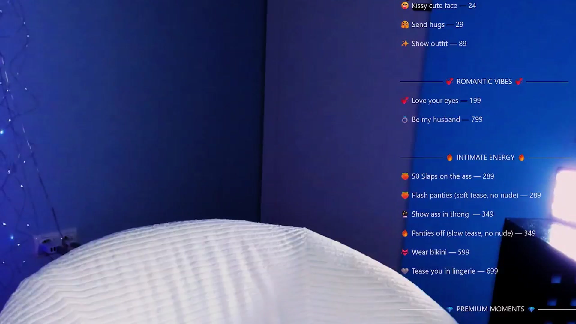 Gallery image thumbnail from ViagraLady's myfreecams stream on, 12/25/2025, 18:15 image 15 of 20