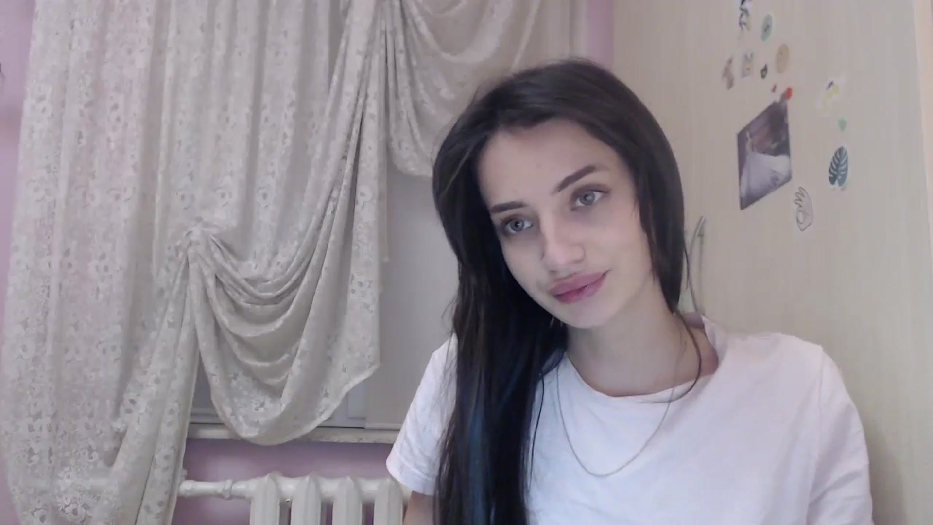 Gallery image thumbnail from VibeLife's myfreecams stream on, 12/01/2024, 19:37 image 7 of 20