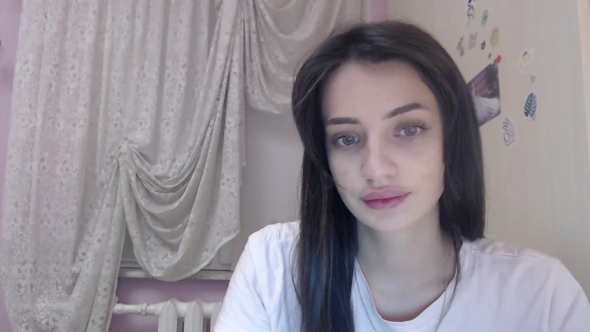 Gallery image thumbnail from VibeLife's myfreecams stream on, 12/01/2024, 19:37 image 12 of 20