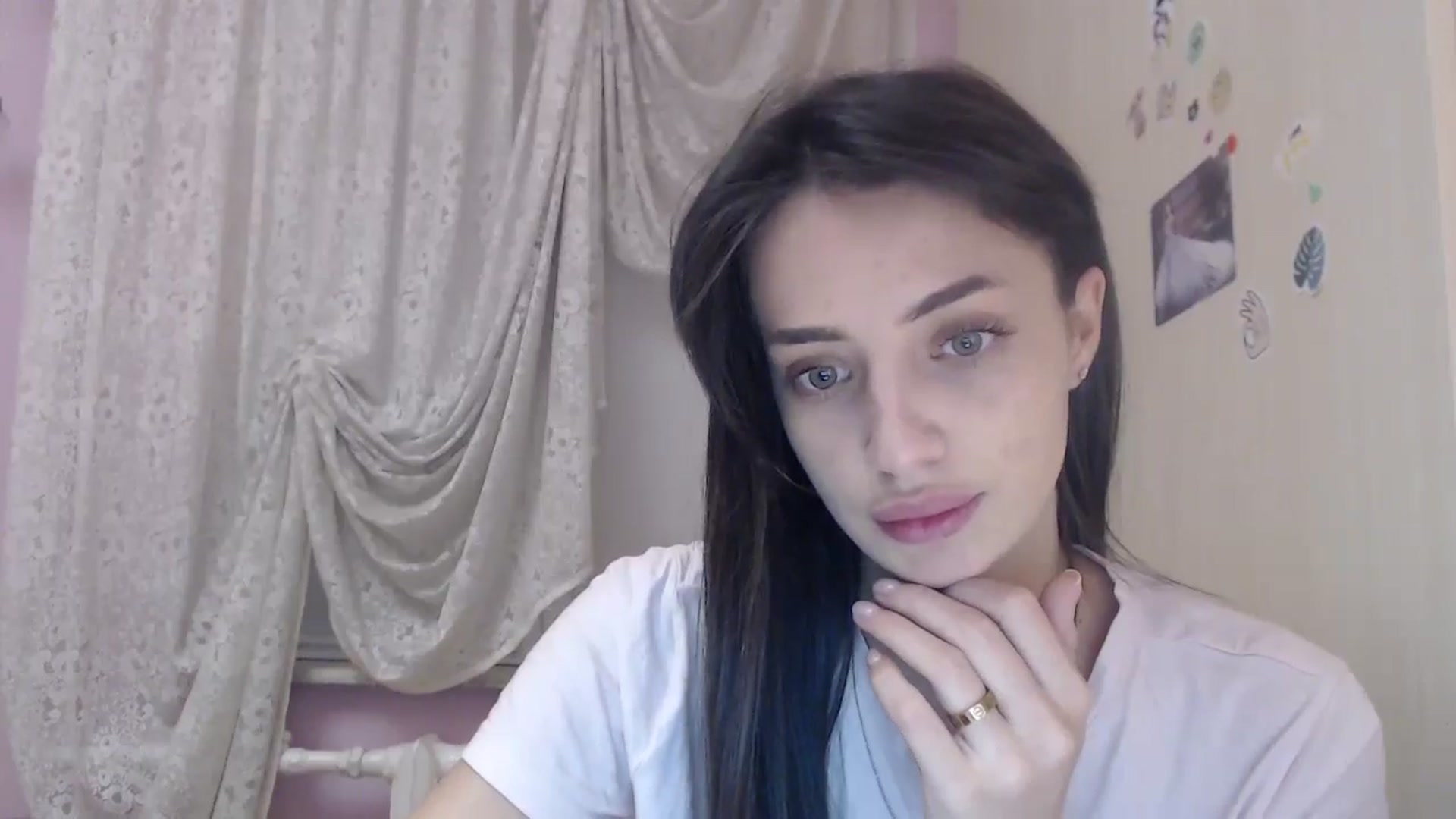 Gallery image thumbnail from VibeLife's myfreecams stream on, 12/01/2024, 19:37 image 15 of 20