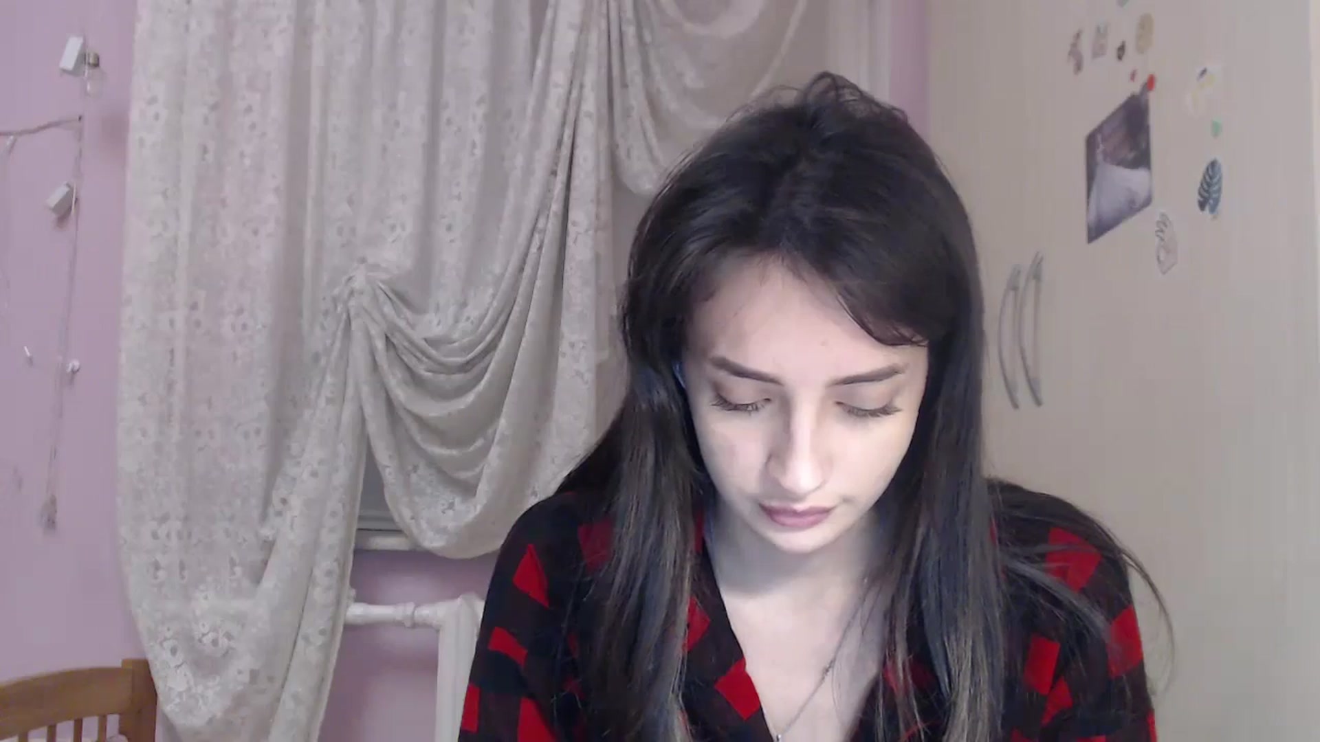 Gallery image thumbnail from VibeLife's myfreecams stream on, 12/11/2024, 19:03 image 19 of 20