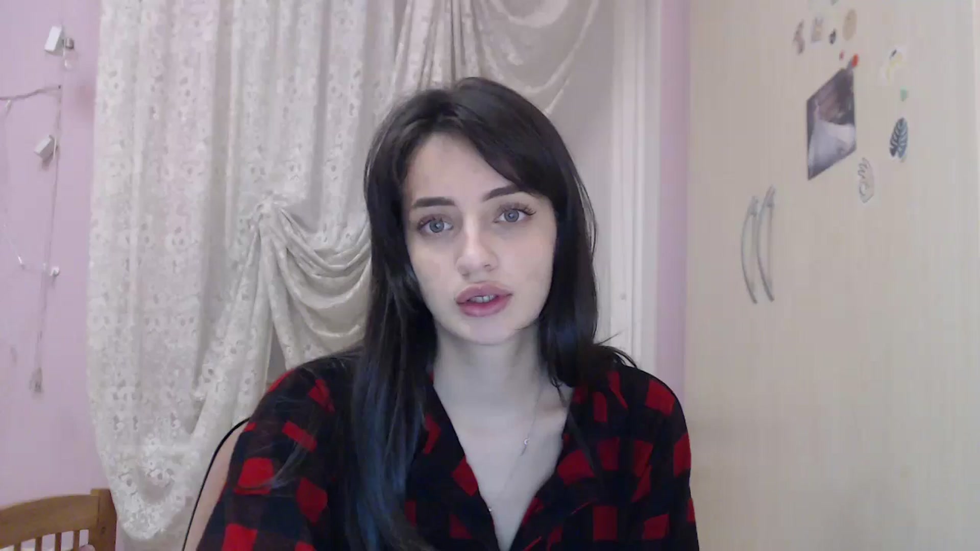Gallery image thumbnail from VibeLife's myfreecams stream on, 12/11/2024, 19:54 image 18 of 20