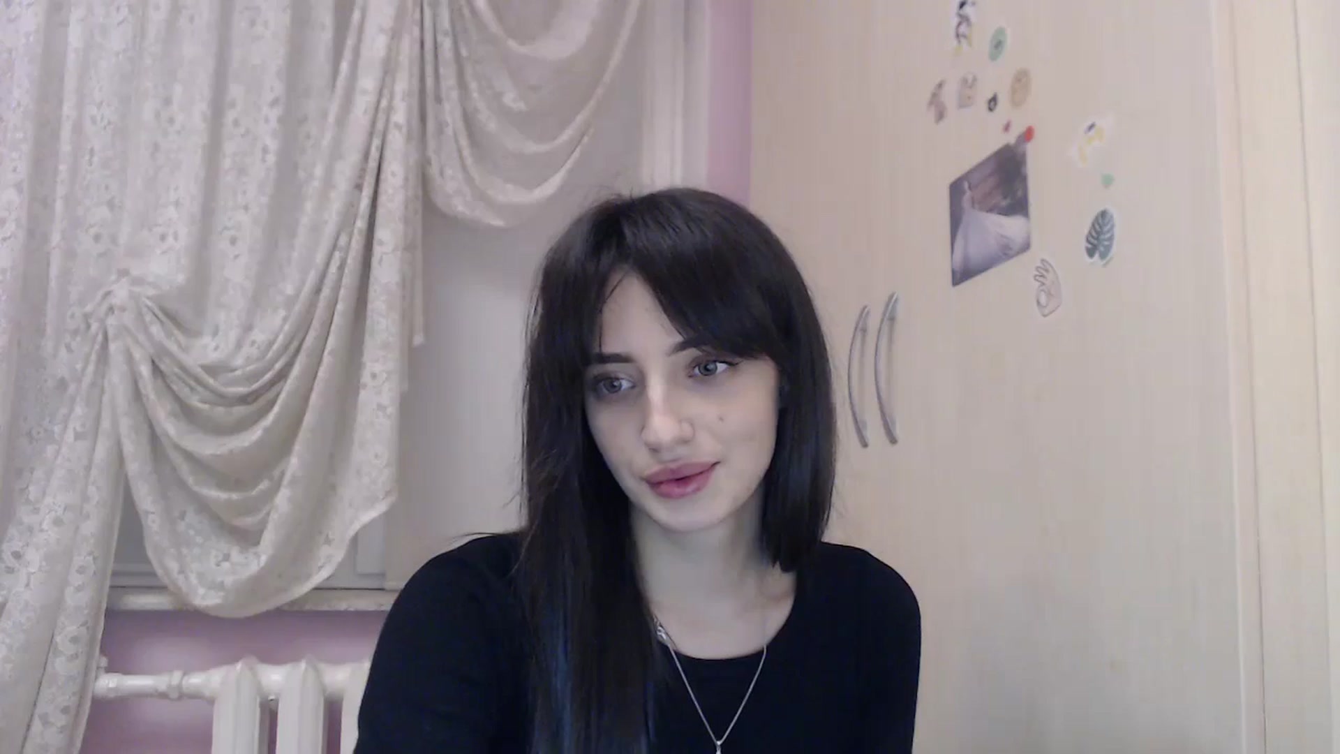 Gallery image thumbnail from VibeLife's myfreecams stream on, 12/21/2024, 17:28 image 17 of 20