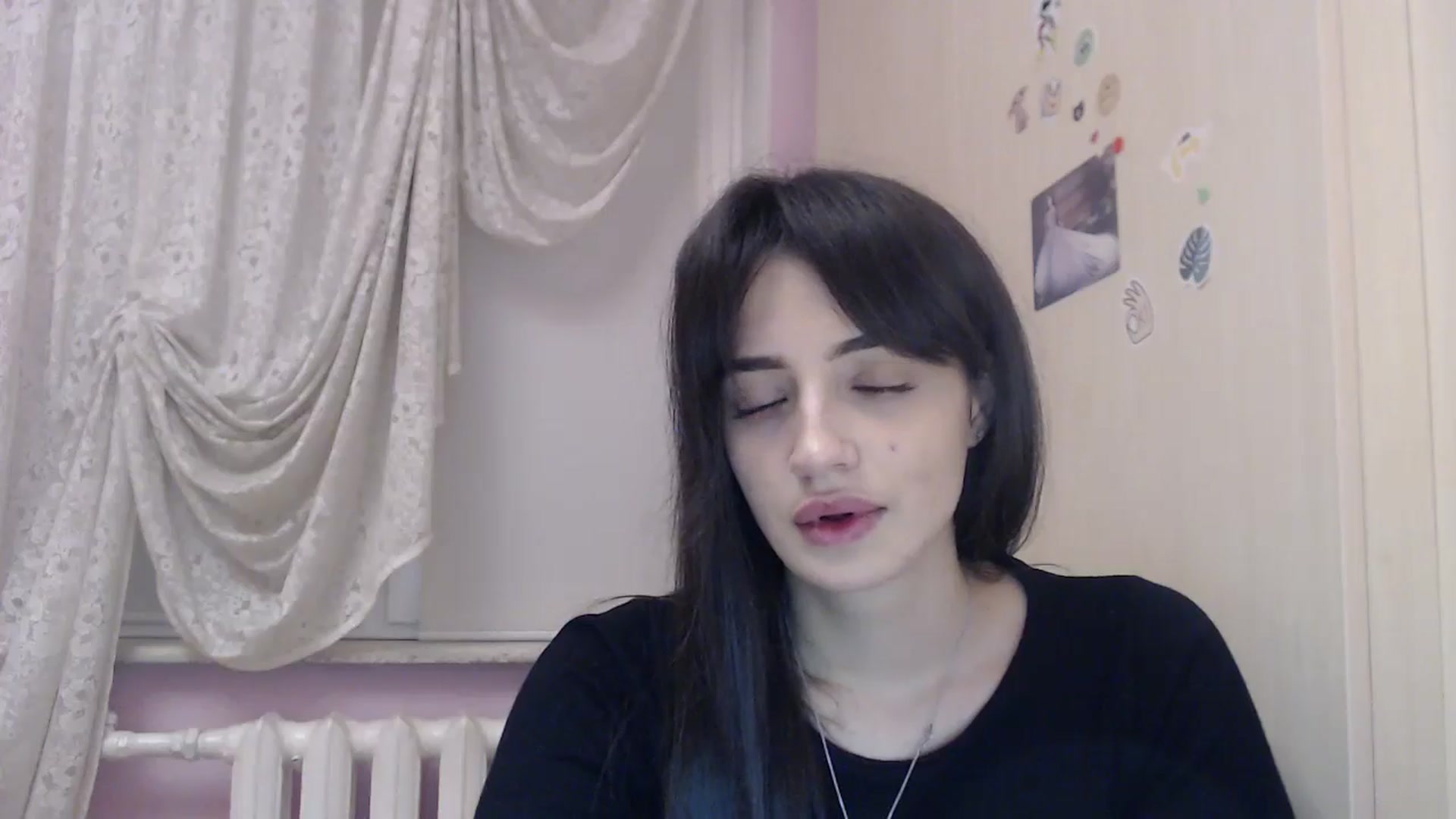 Gallery image thumbnail from VibeLife's myfreecams stream on, 12/21/2024, 17:28 image 10 of 20