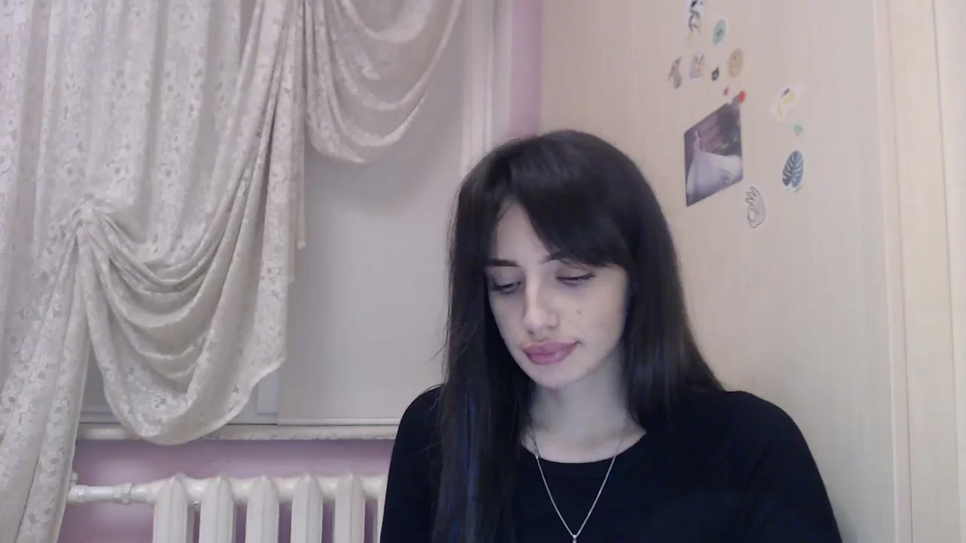Gallery image thumbnail from VibeLife's myfreecams stream on, 12/21/2024, 17:28 image 18 of 20