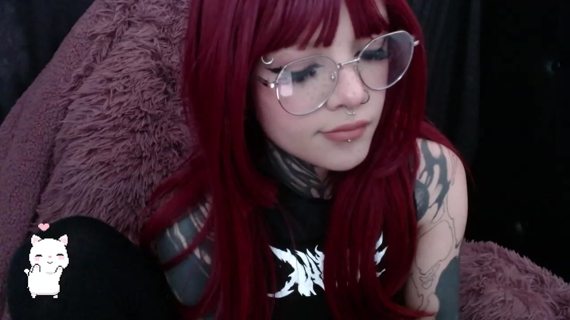 Gallery image thumbnail from VicBathory's myfreecams stream on, 08/03/2023, 24:58 image 3 of 20