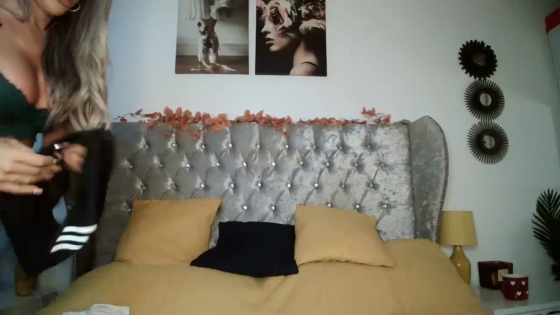 Gallery image thumbnail from VicSecret's myfreecams stream on, 01/26/2024, 12:50 image 17 of 20