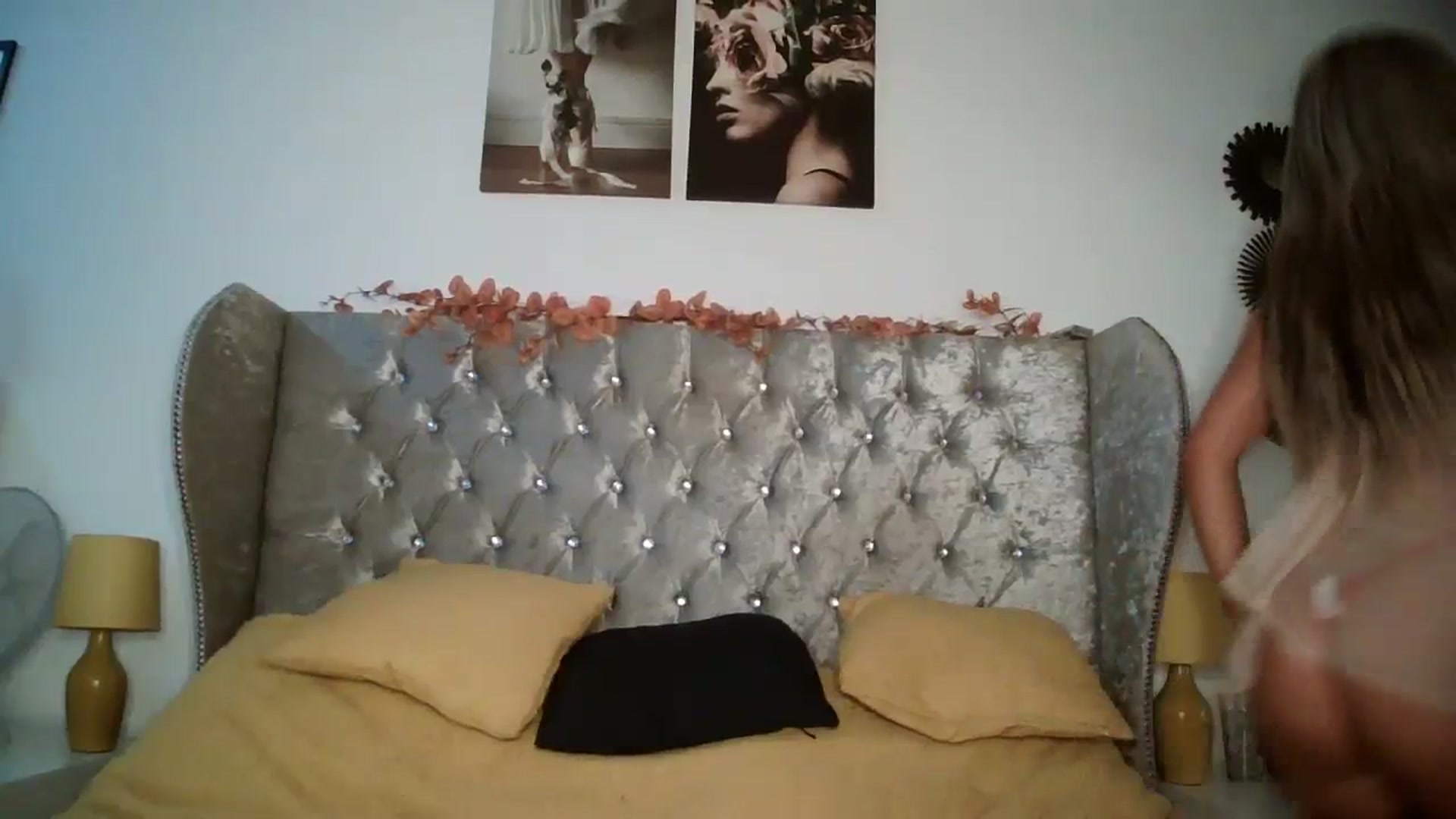 Gallery image thumbnail from VicSecret's myfreecams stream on, 03/04/2024, 11:42 image 5 of 20
