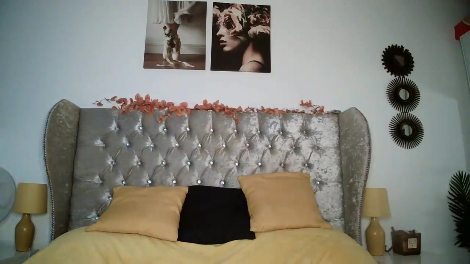 Gallery image thumbnail from VicSecret's myfreecams stream on, 04/23/2024, 08:57 image 9 of 20