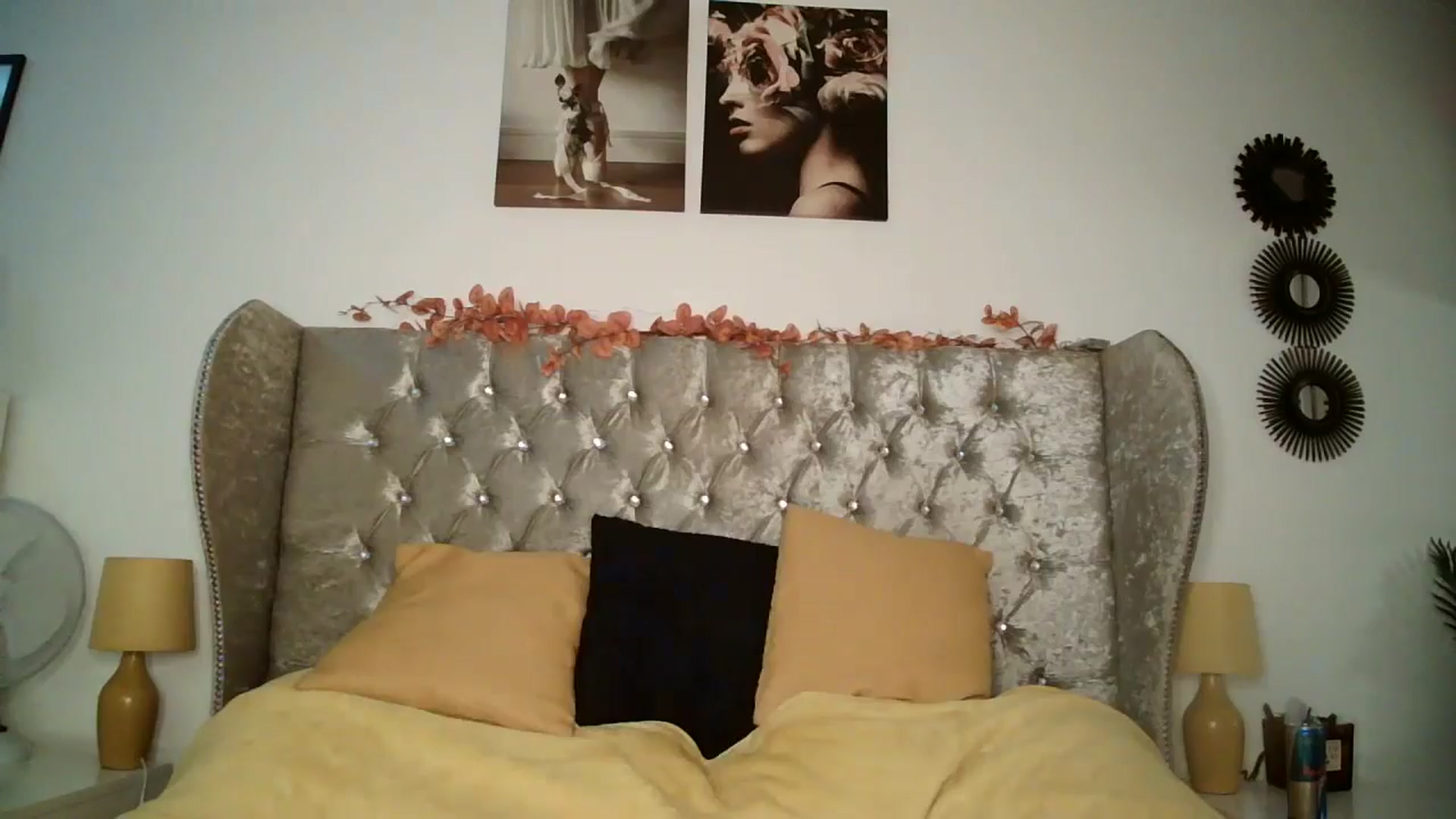 Gallery image thumbnail from VicSecret's myfreecams stream on, 04/24/2024, 12:13 image 15 of 20