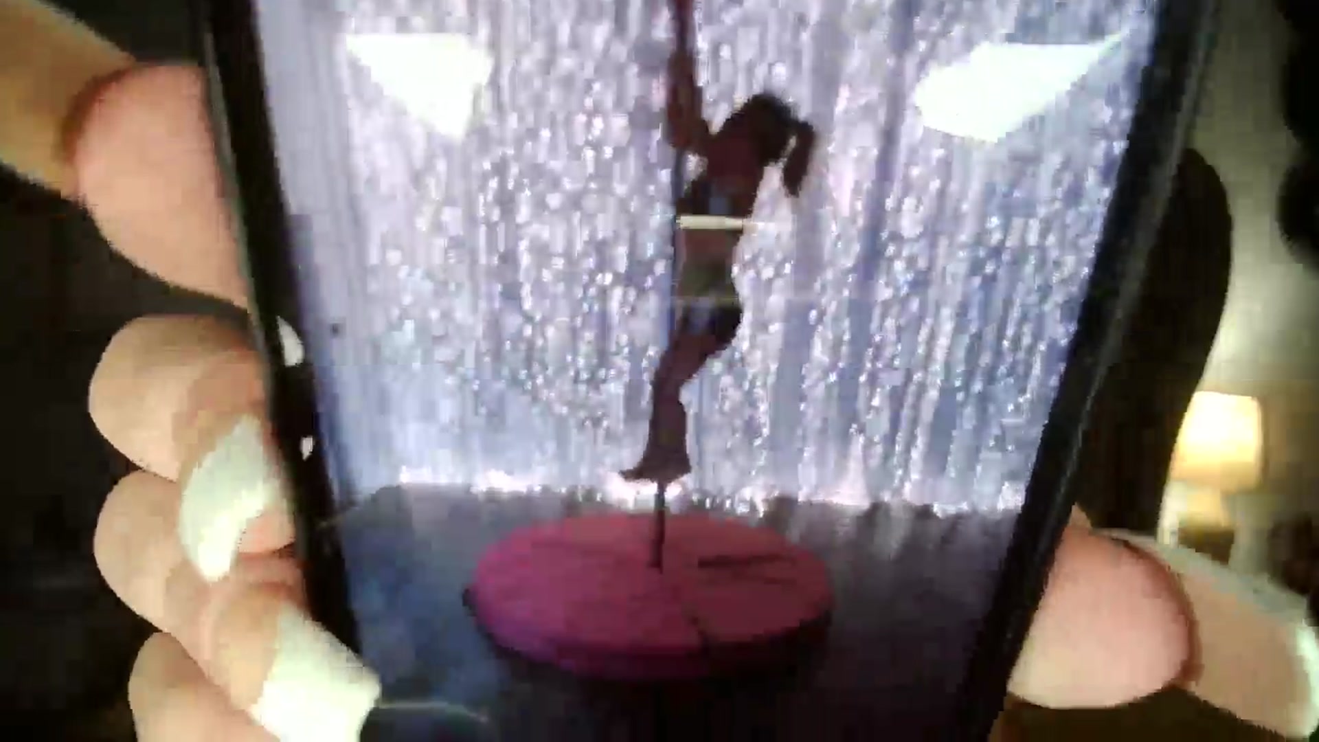 Gallery image thumbnail from VicSecret's myfreecams stream on, 08/13/2024, 14:27 image 12 of 20