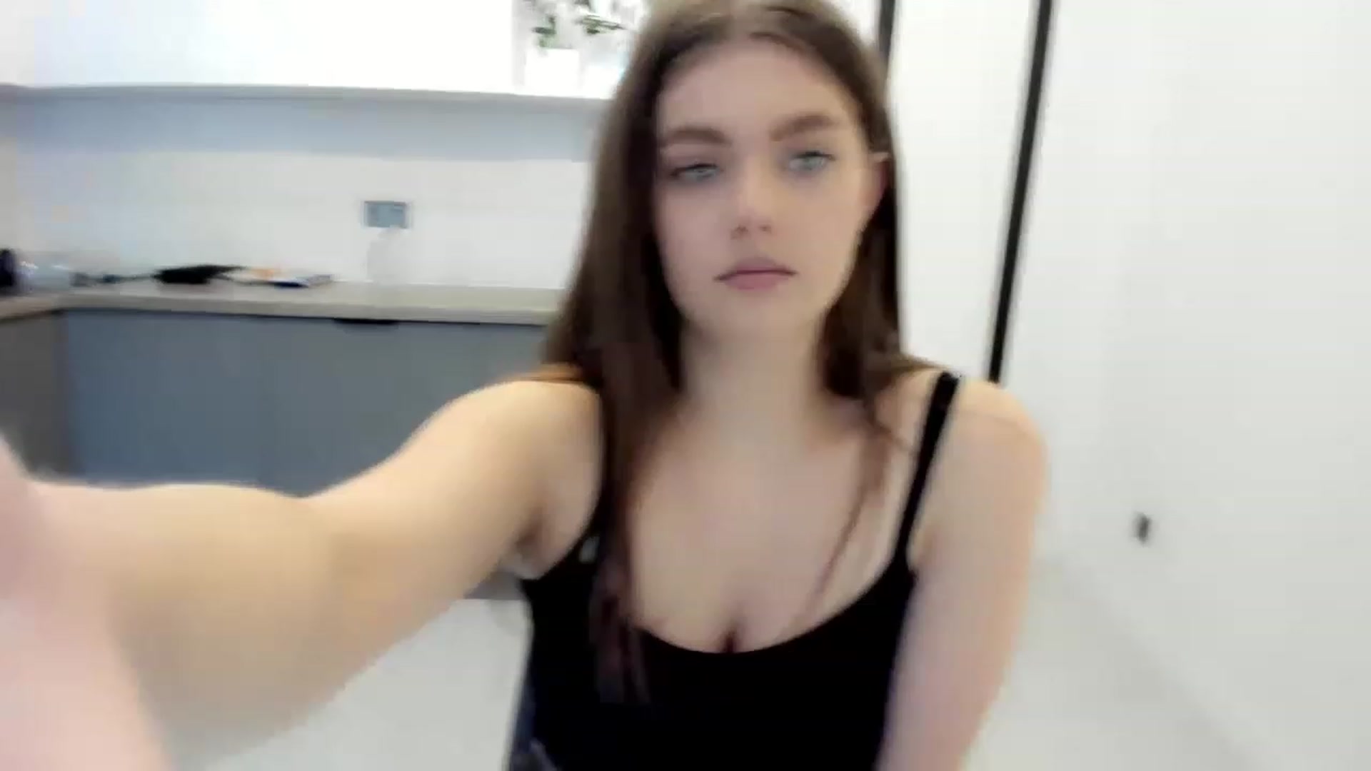 Gallery image thumbnail from VickiVong's myfreecams stream on, 11/21/2022, 11:20 image 5 of 20