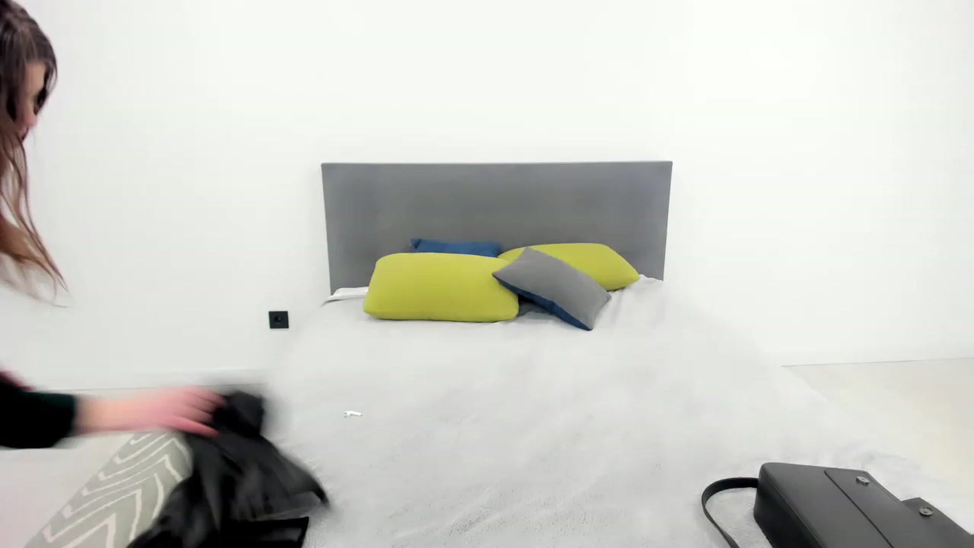 Gallery image thumbnail from VickiVong's myfreecams stream on, 12/06/2022, 13:05 image 20 of 20