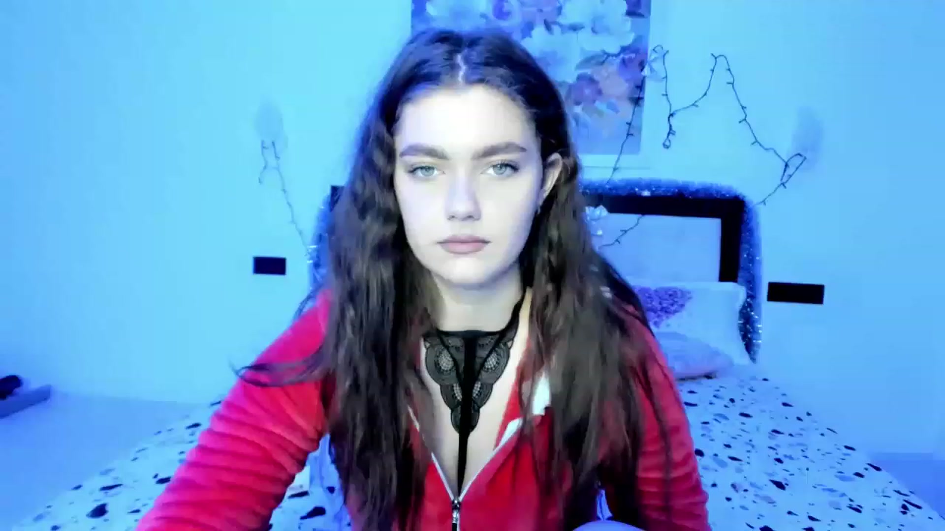Gallery image thumbnail from VickiVong's myfreecams stream on, 12/26/2022, 08:38 image 18 of 20