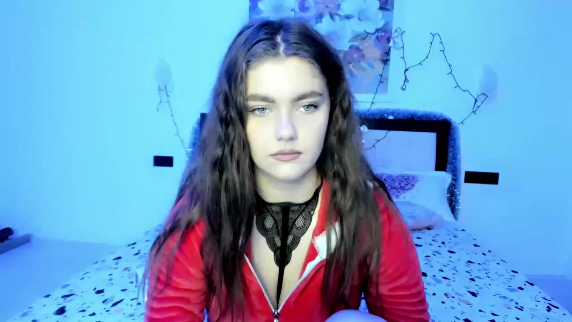 Gallery image thumbnail from VickiVong's myfreecams stream on, 12/26/2022, 08:38 image 8 of 20