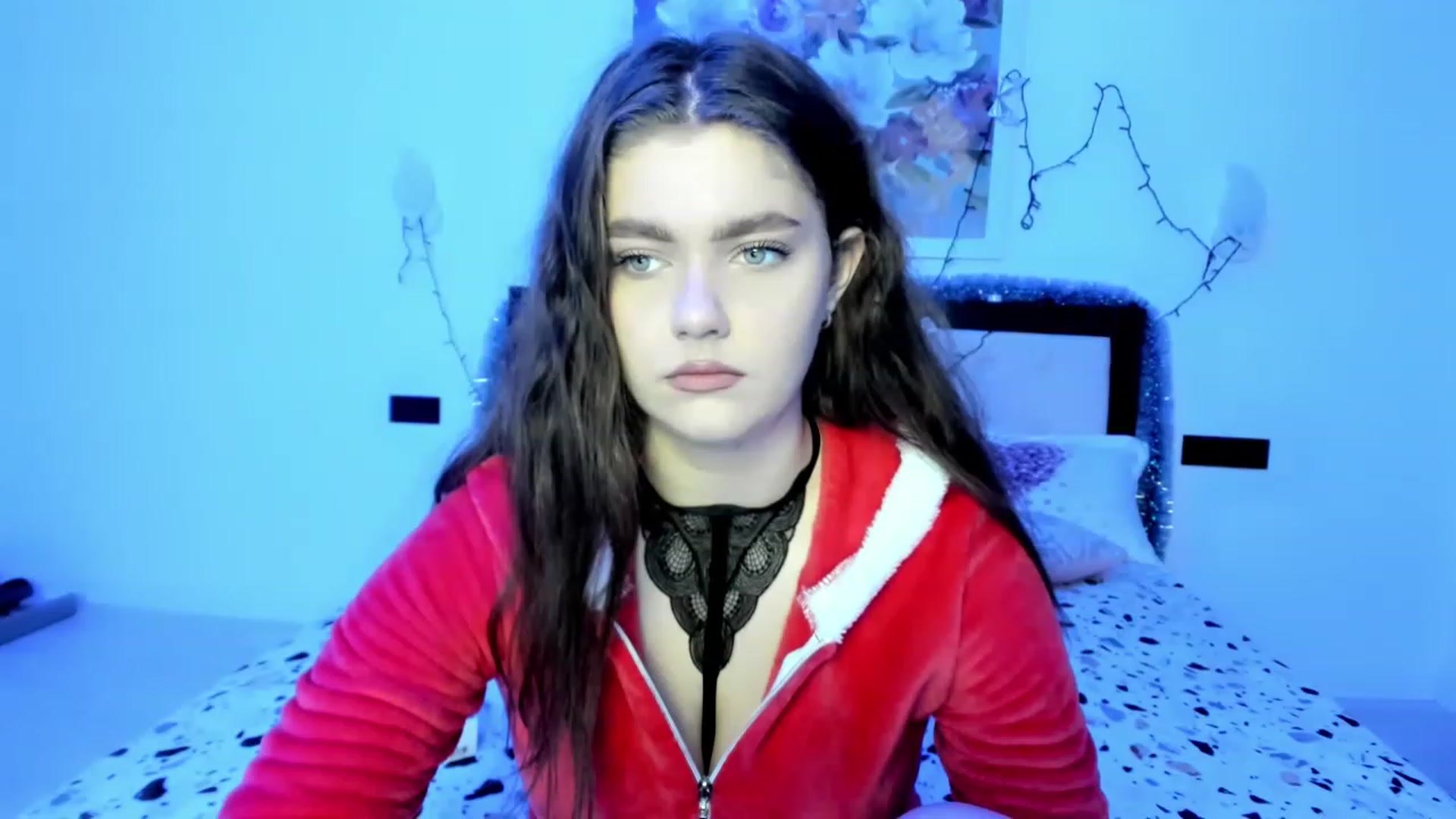 Gallery image thumbnail from VickiVong's myfreecams stream on, 12/26/2022, 08:38 image 4 of 20