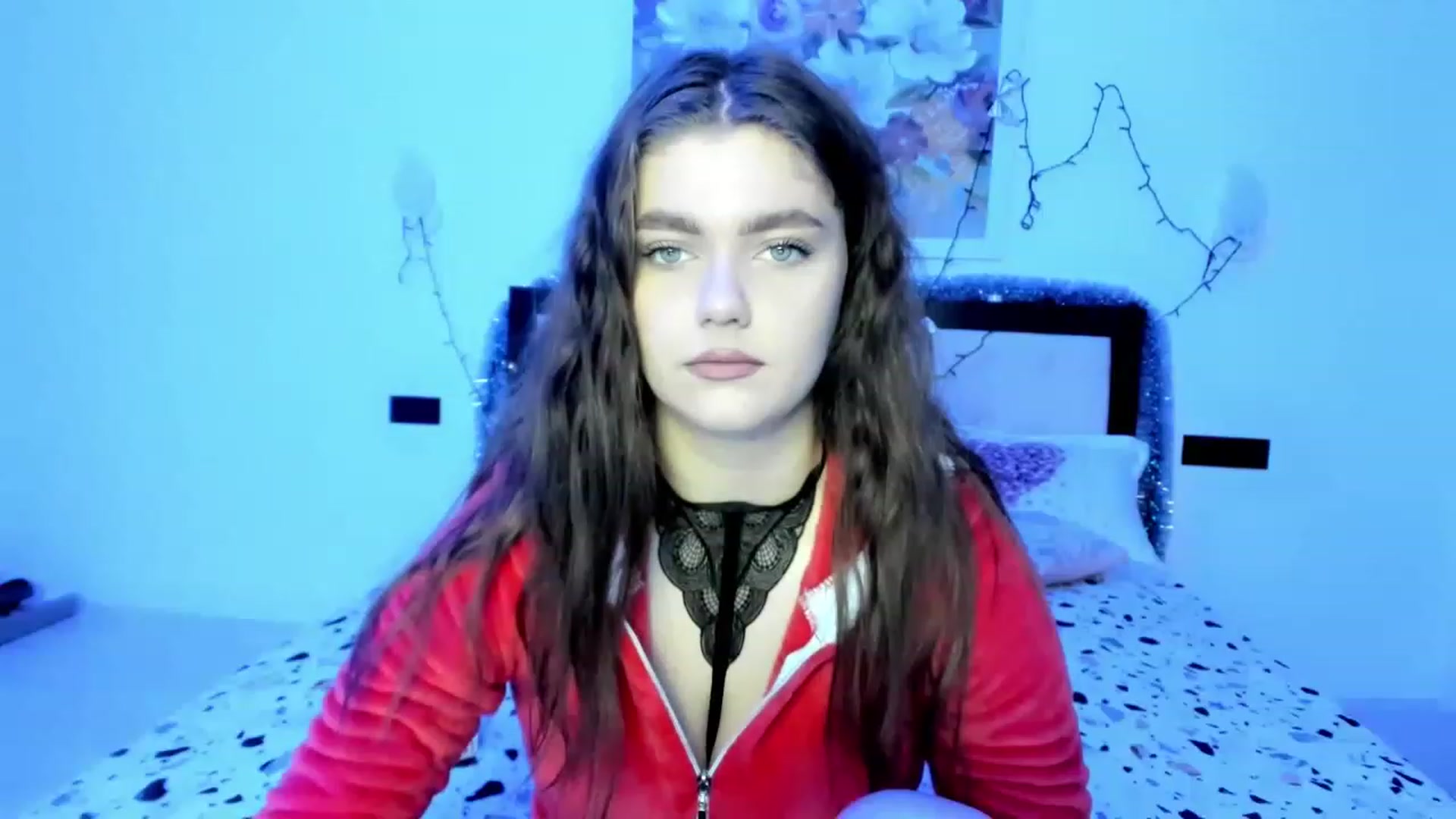 Gallery image thumbnail from VickiVong's myfreecams stream on, 12/26/2022, 08:38 image 9 of 20