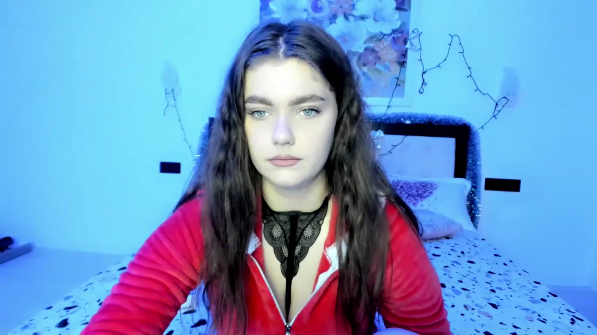Gallery image thumbnail from VickiVong's myfreecams stream on, 12/26/2022, 08:38 image 13 of 20