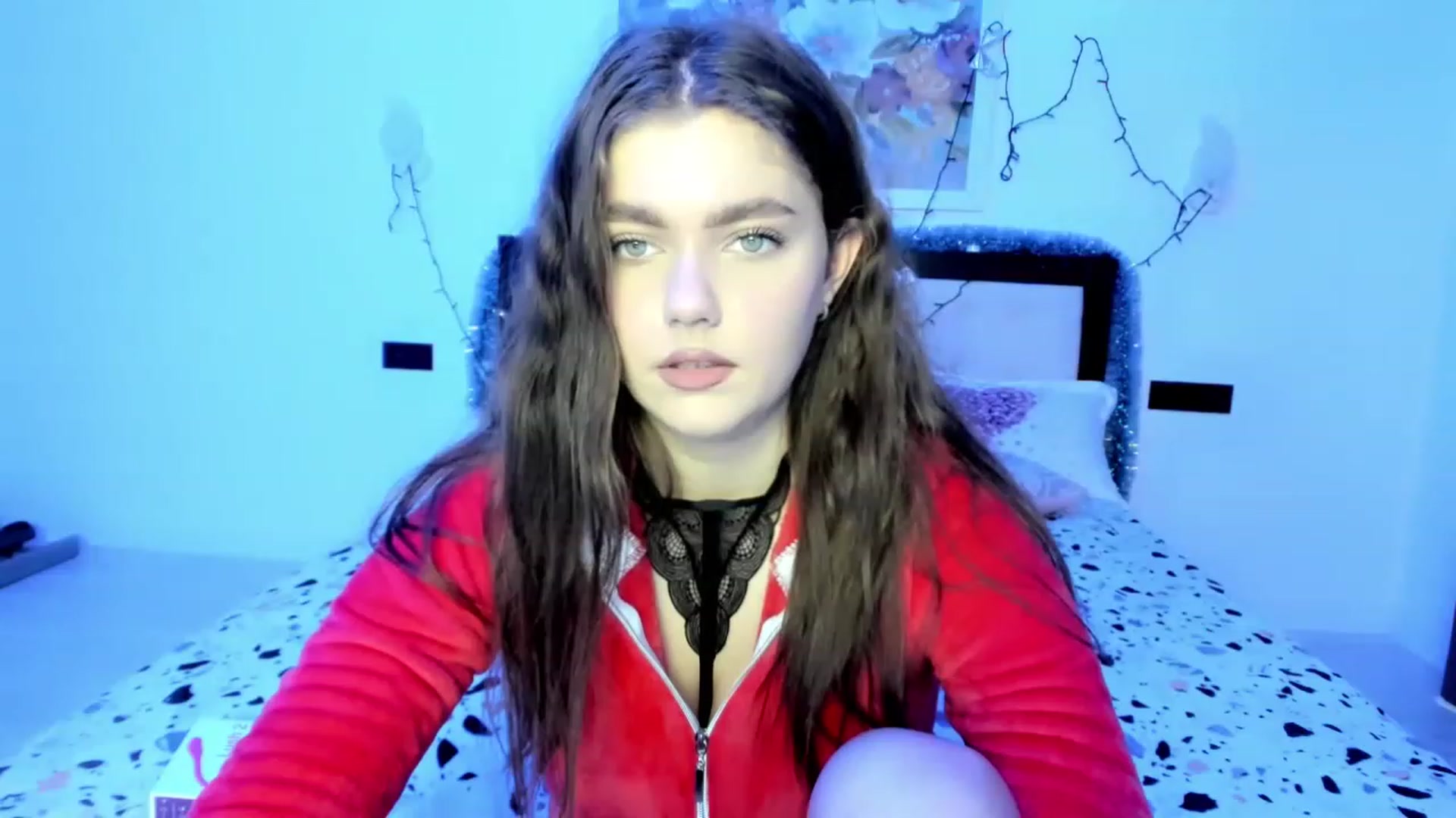 Gallery image thumbnail from VickiVong's myfreecams stream on, 12/26/2022, 09:36 image 5 of 20