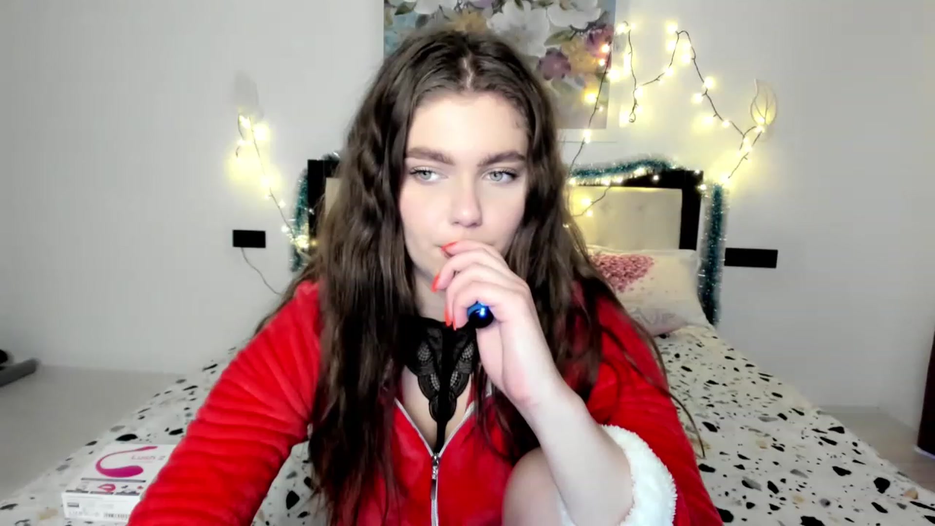 Gallery image thumbnail from VickiVong's myfreecams stream on, 12/26/2022, 12:38 image 9 of 20
