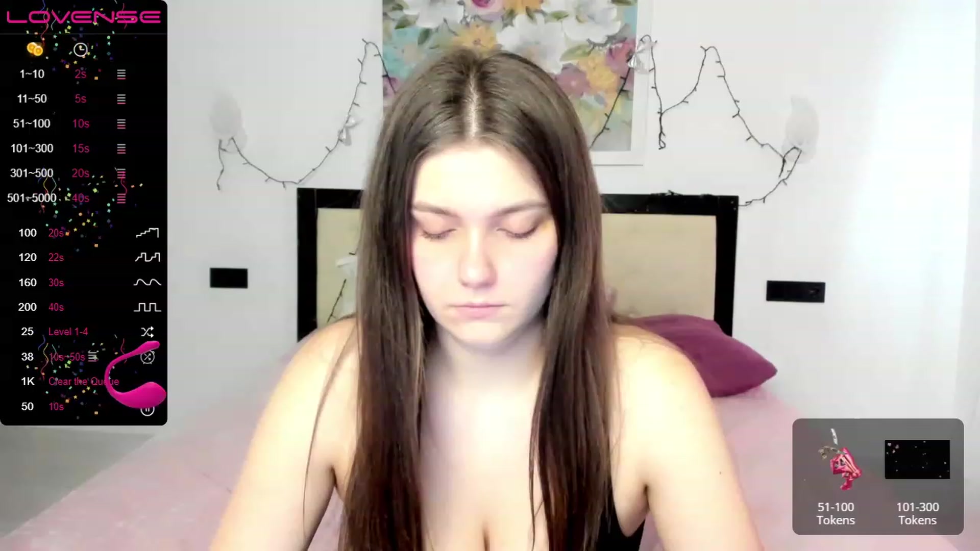Gallery image thumbnail from VickiVong's myfreecams stream on, 02/20/2023, 12:41 image 9 of 20