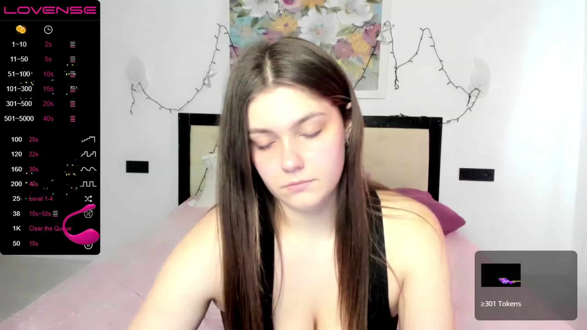 Gallery image thumbnail from VickiVong's myfreecams stream on, 02/20/2023, 12:41 image 19 of 20
