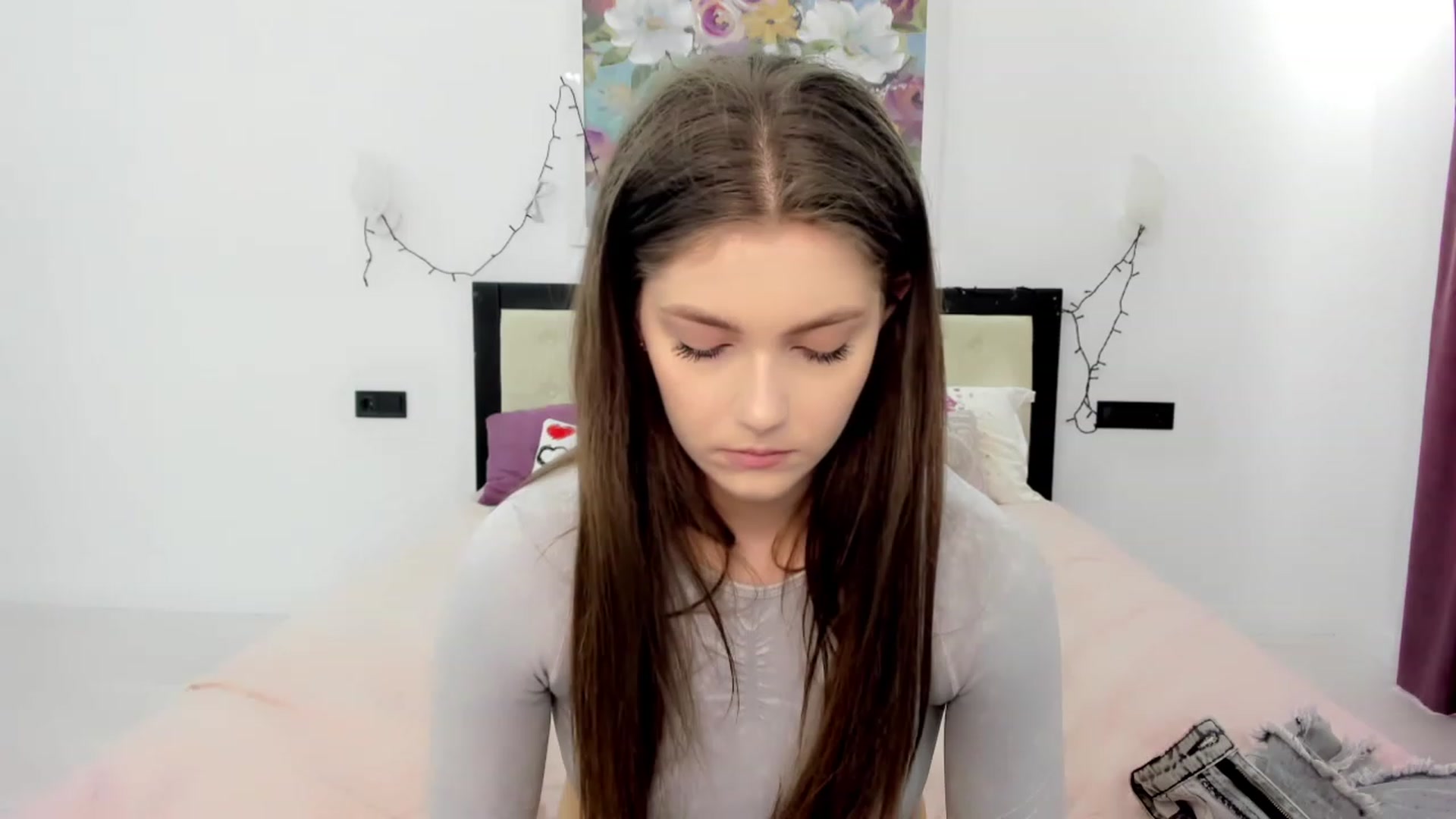 Gallery image thumbnail from VickiVong's myfreecams stream on, 05/29/2023, 10:32 image 9 of 20