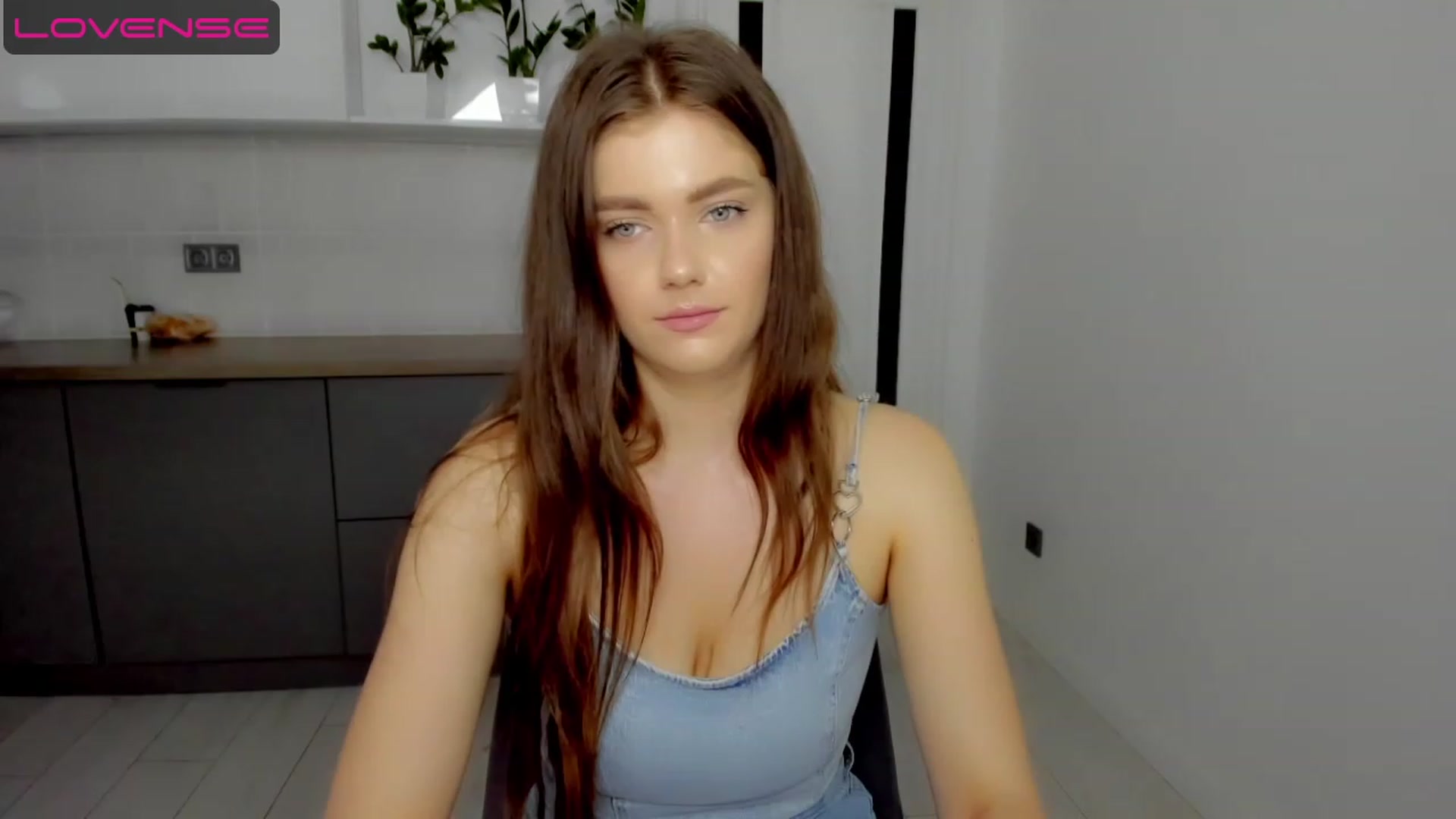 Gallery image thumbnail from VickiVong's myfreecams stream on, 06/27/2023, 10:22 image 18 of 20