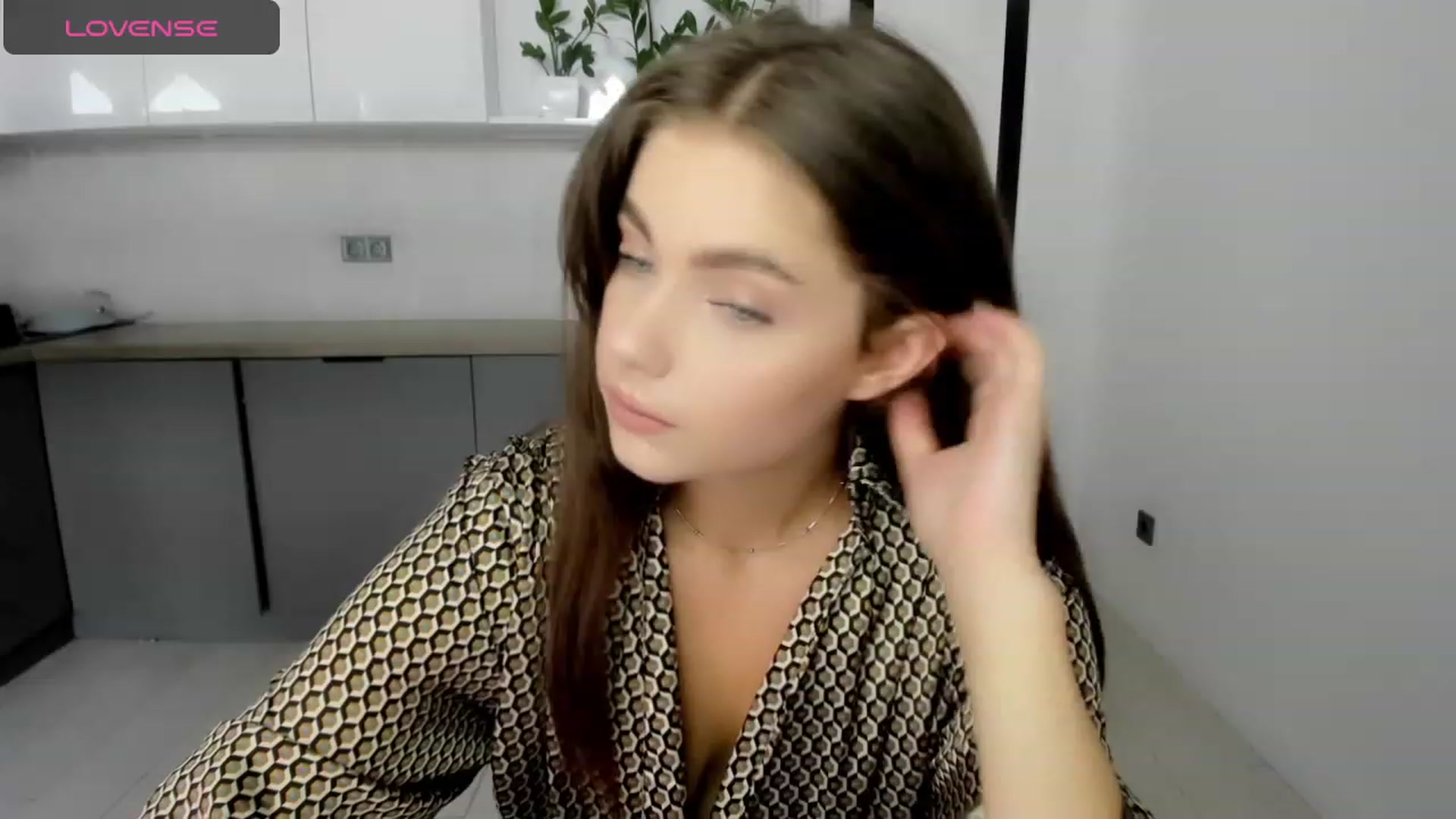 Gallery image thumbnail from VickiVong's myfreecams stream on, 08/21/2023, 08:17 image 13 of 20