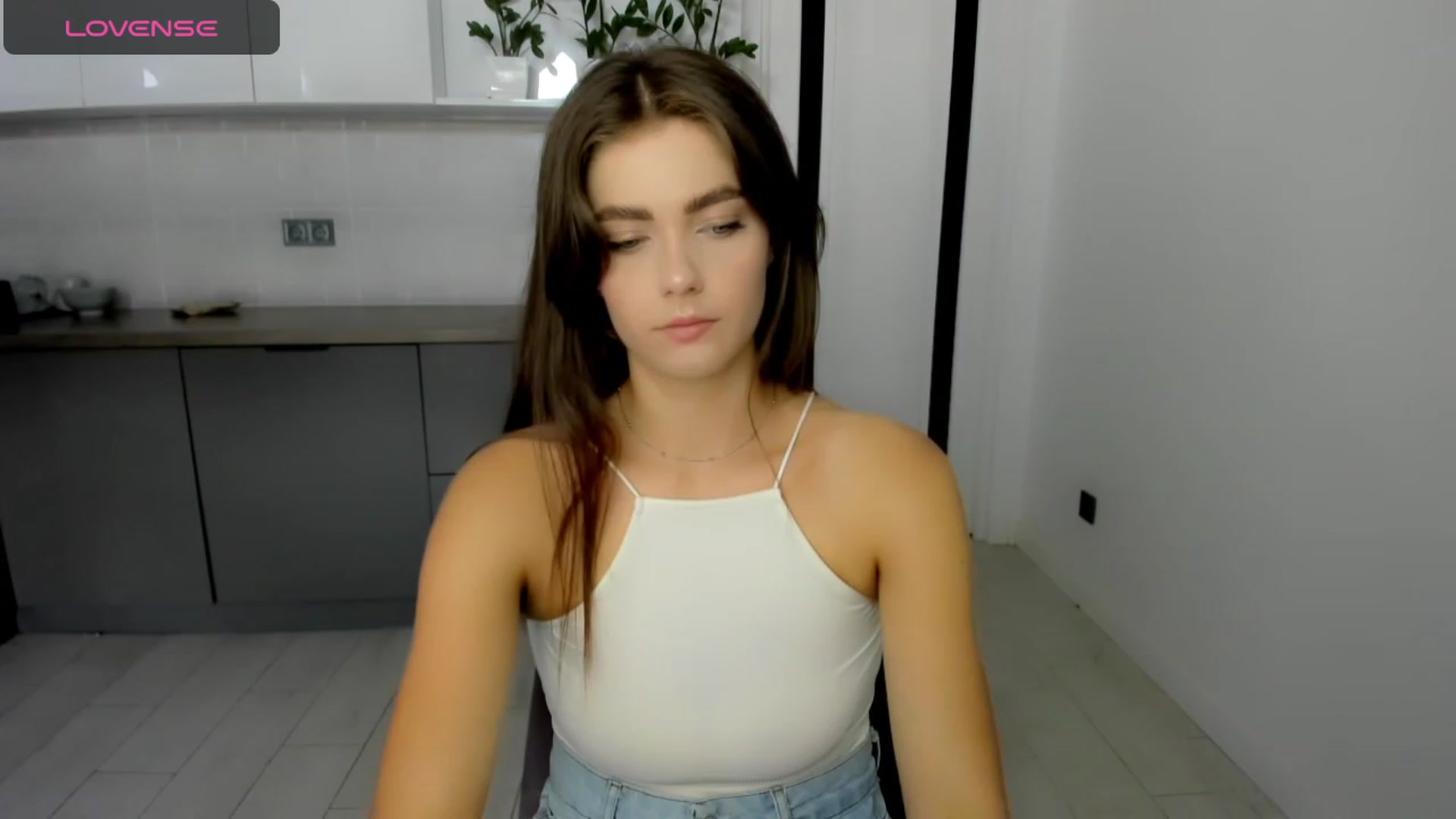 Gallery image thumbnail from VickiVong's myfreecams stream on, 08/22/2023, 07:27 image 17 of 20