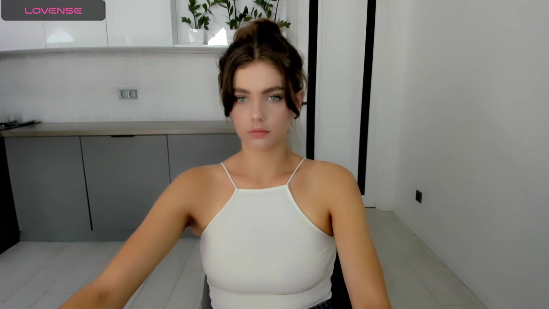 Gallery image thumbnail from VickiVong's myfreecams stream on, 08/27/2023, 09:46 image 15 of 20