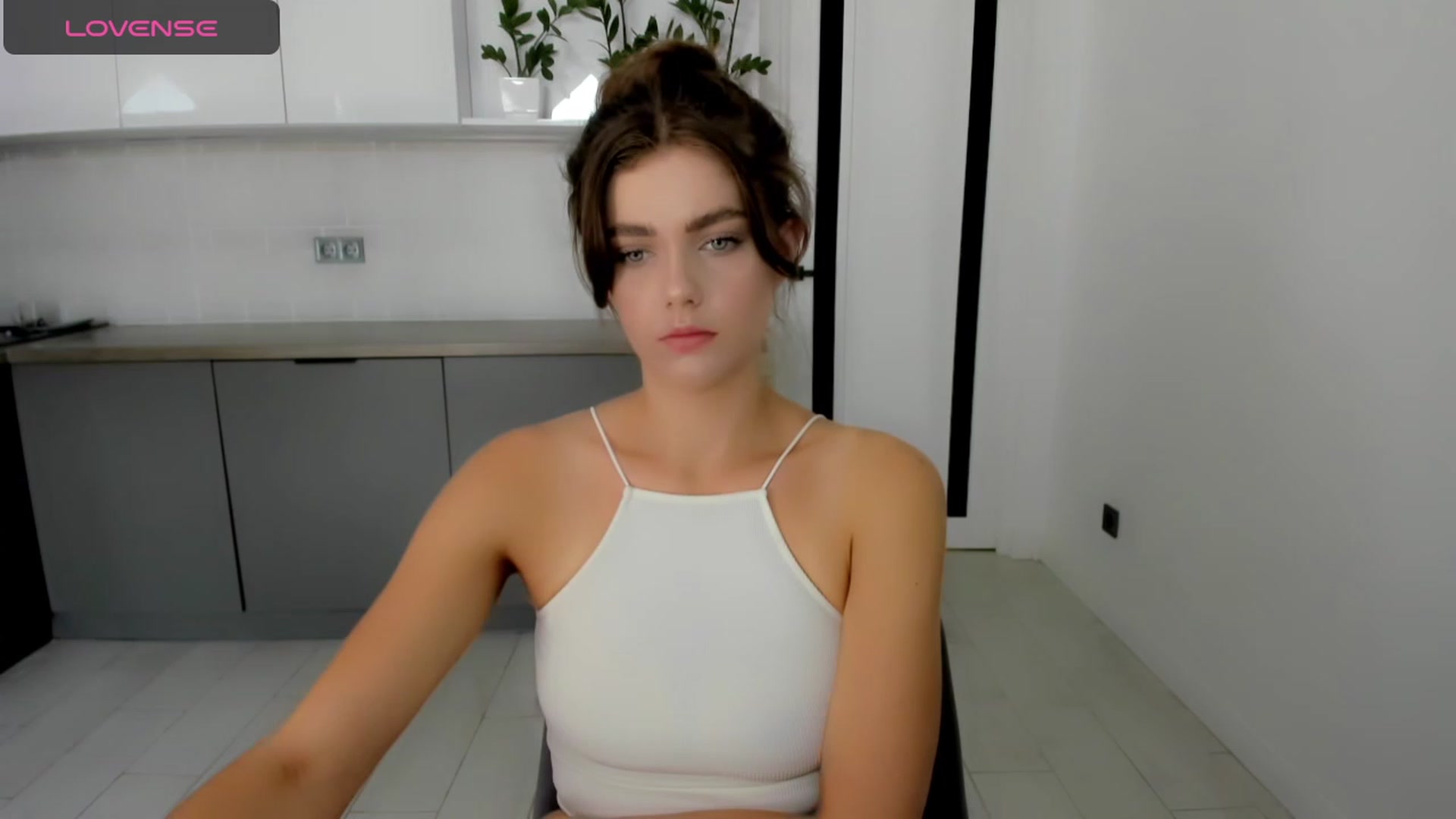 Gallery image thumbnail from VickiVong's myfreecams stream on, 08/27/2023, 09:46 image 12 of 20