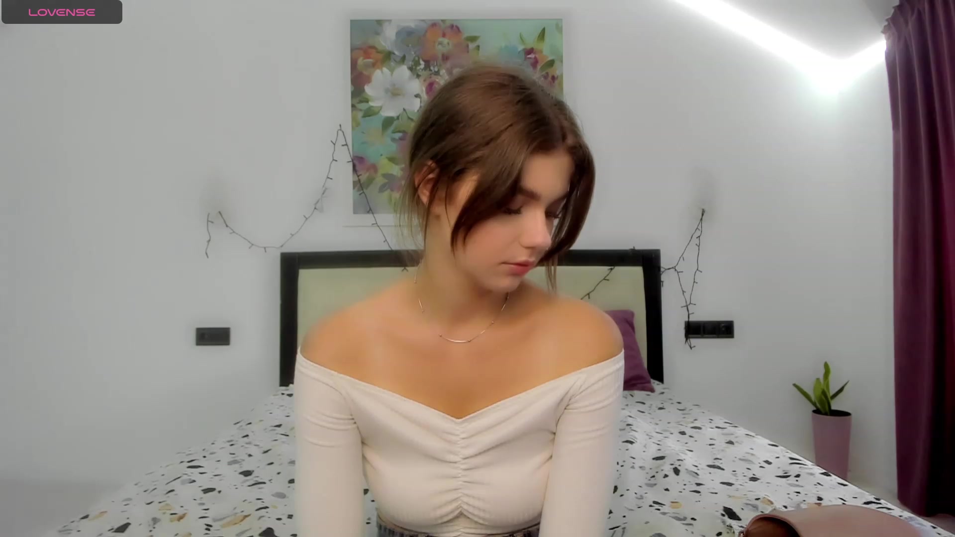 Gallery image thumbnail from VickiVong's myfreecams stream on, 08/30/2023, 11:06 image 16 of 20