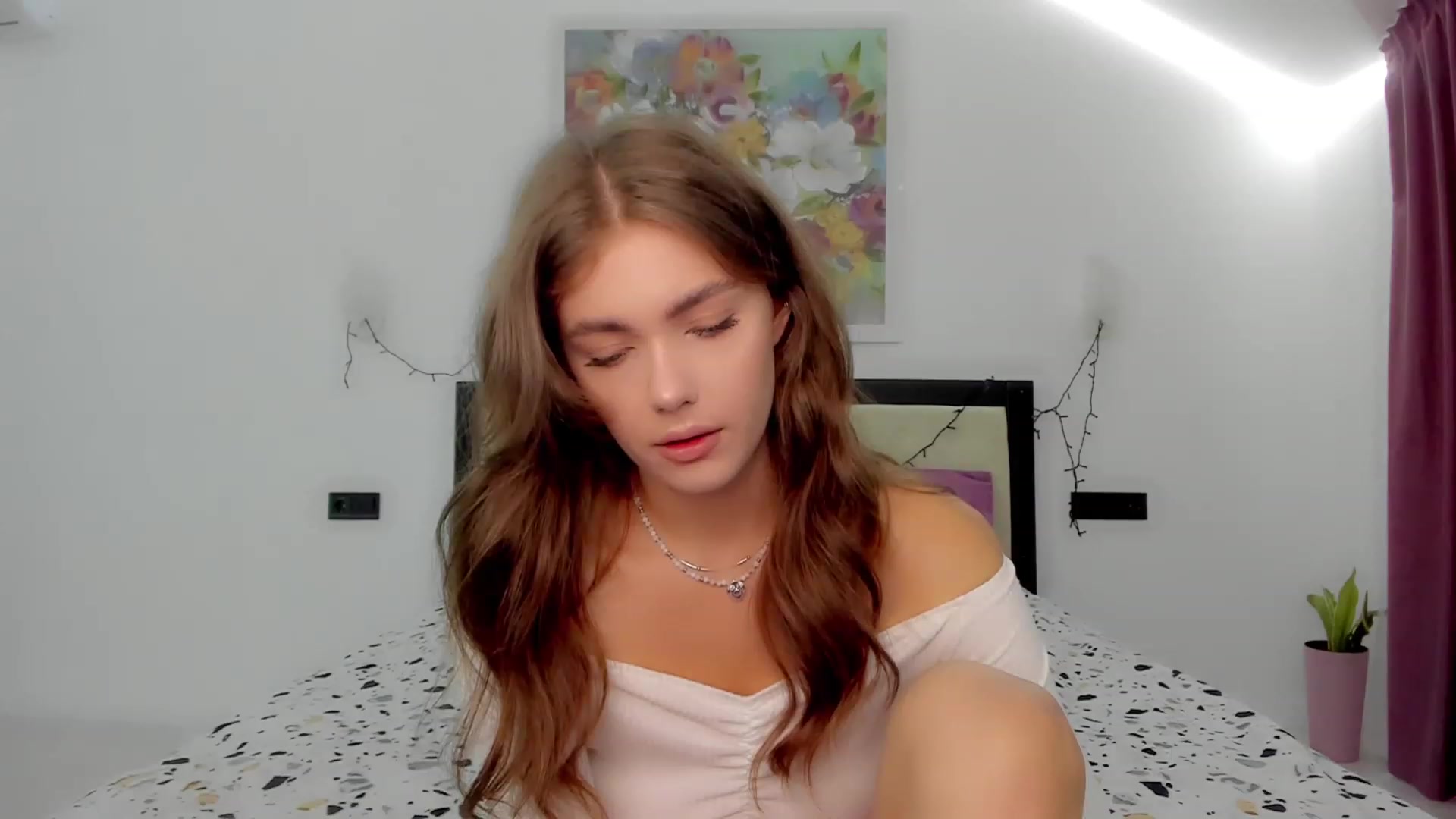 Gallery image thumbnail from VickiVong's myfreecams stream on, 09/11/2023, 07:50 image 17 of 20