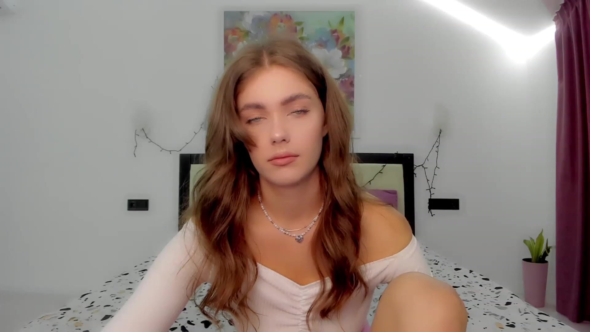 Gallery image thumbnail from VickiVong's myfreecams stream on, 09/11/2023, 07:50 image 7 of 20