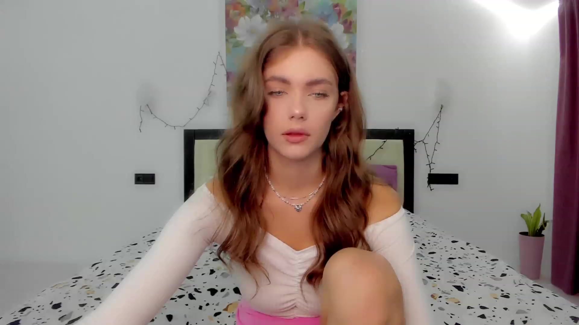 Gallery image thumbnail from VickiVong's myfreecams stream on, 09/11/2023, 07:50 image 19 of 20