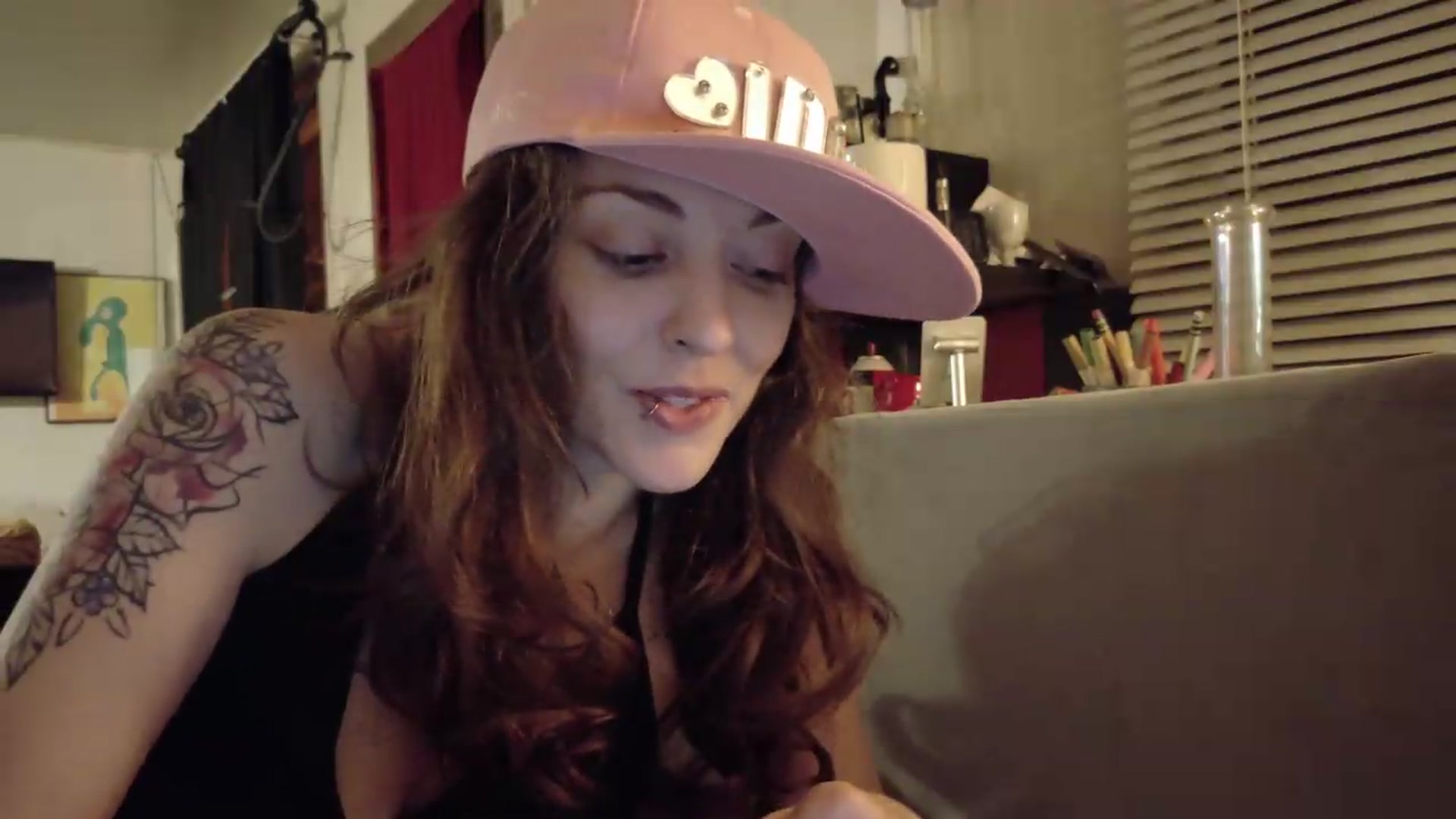 Gallery image thumbnail from Vicki_Rose's myfreecams stream on, 06/28/2026, 08:02 image 5 of 20