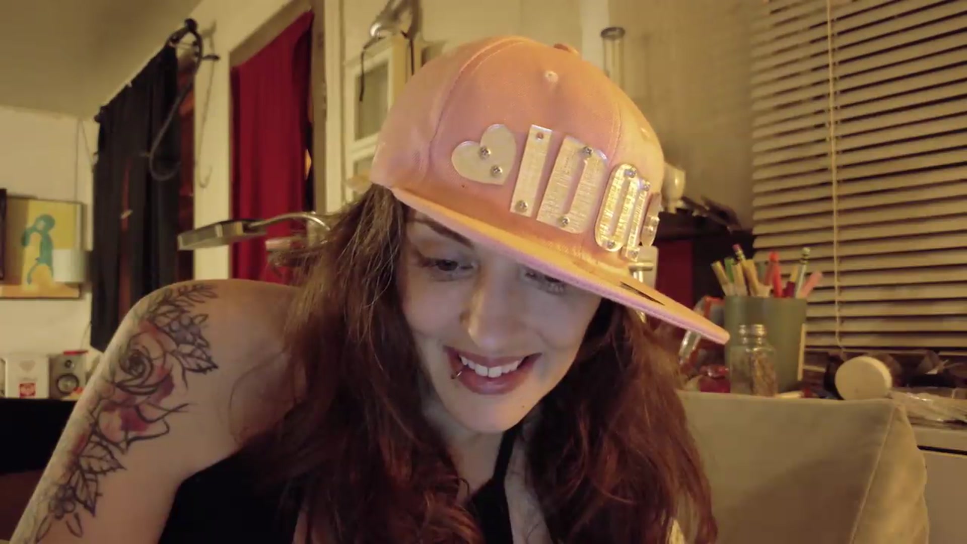 Gallery image thumbnail from Vicki_Rose's myfreecams stream on, 06/28/2026, 08:02 image 16 of 20