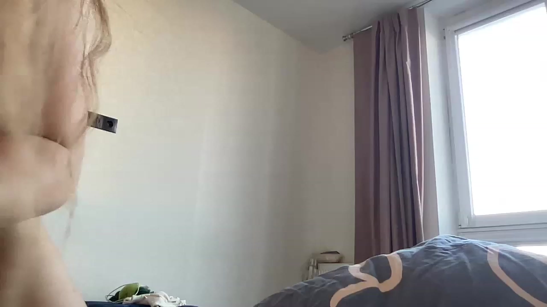 Gallery image thumbnail from VickyRoyal's myfreecams stream on, 02/15/2023, 15:03 image 14 of 20
