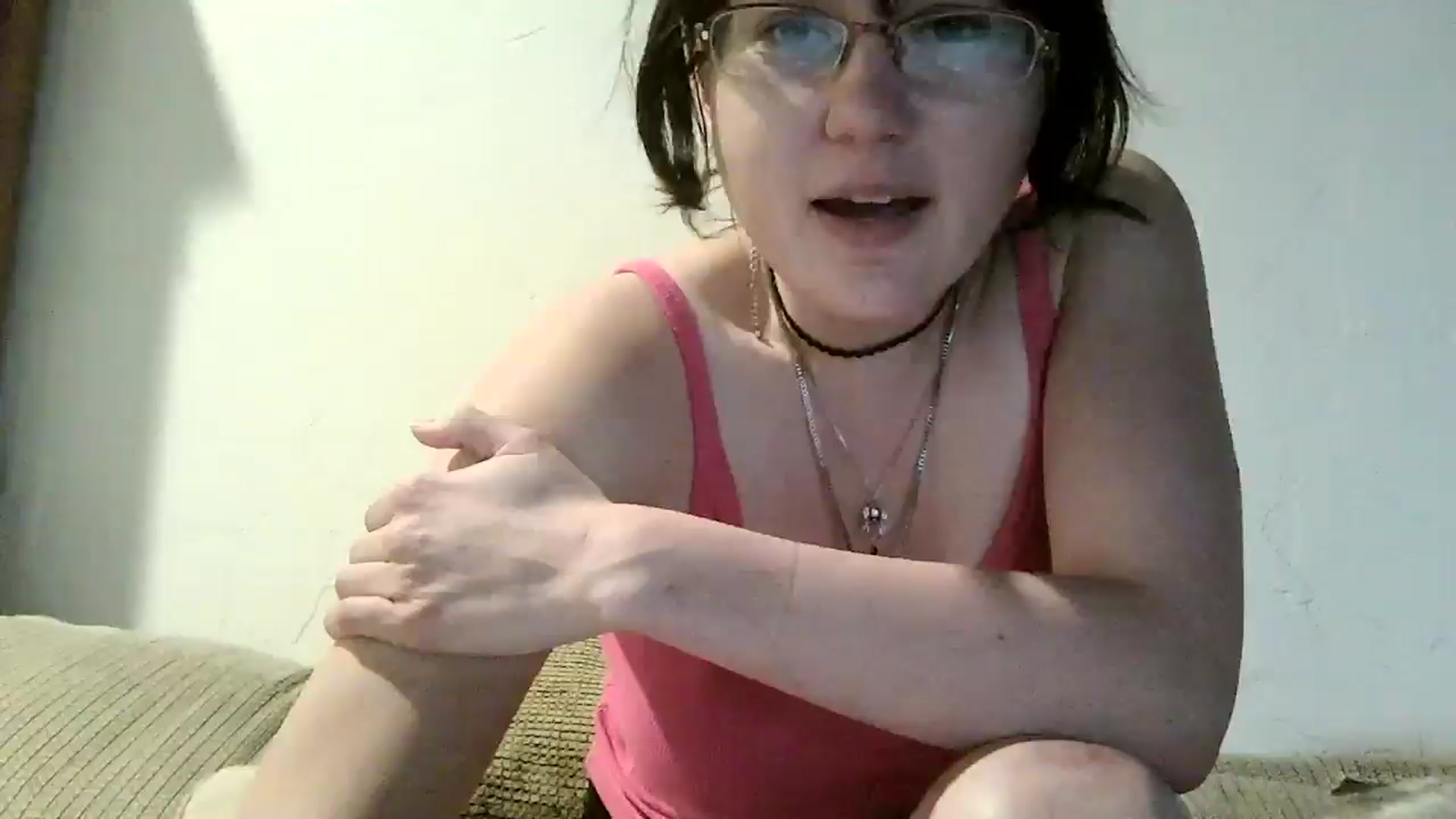 Gallery image thumbnail from Vicky_Badeaux's myfreecams stream on, 03/12/2025, 08:16 image 6 of 20