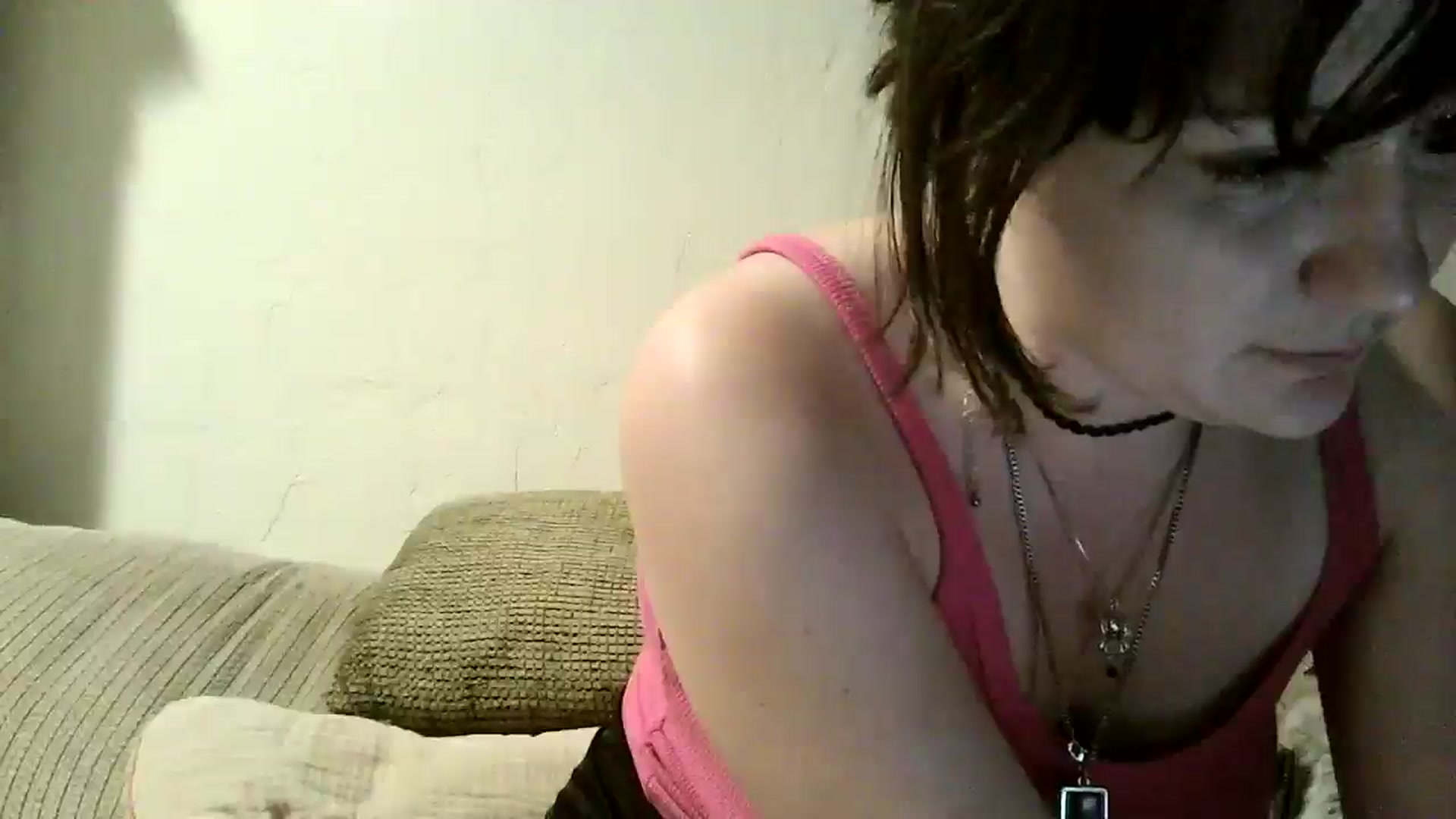 Gallery image thumbnail from Vicky_Badeaux's myfreecams stream on, 03/12/2025, 08:16 image 14 of 20