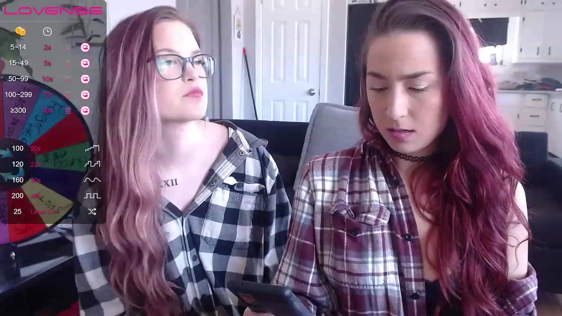 Gallery image thumbnail from Vickyx0x's myfreecams stream on, 04/07/2023, 17:50 image 5 of 20