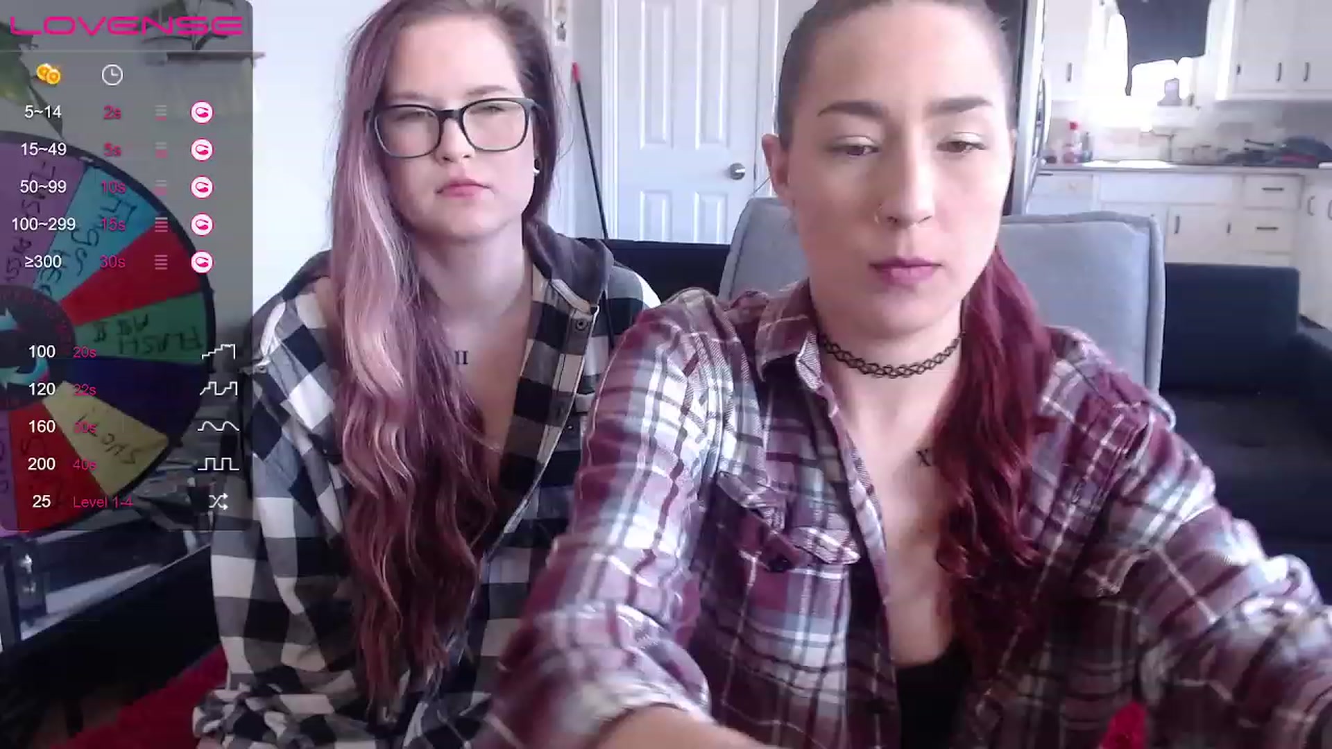 Gallery image thumbnail from Vickyx0x's myfreecams stream on, 04/07/2023, 17:50 image 11 of 20