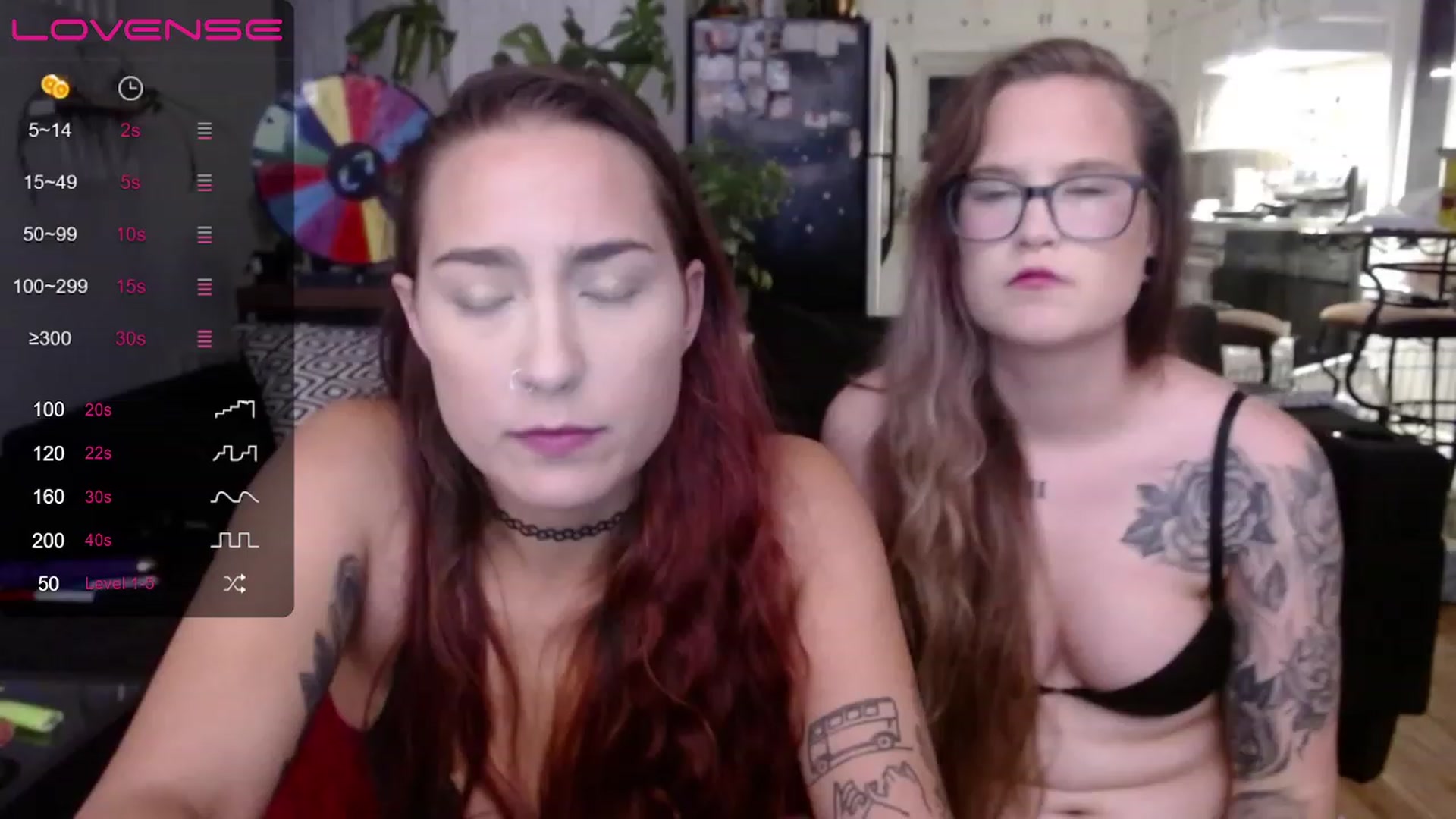 Gallery image thumbnail from Vickyx0x's myfreecams stream on, 08/04/2023, 01:06 image 19 of 20
