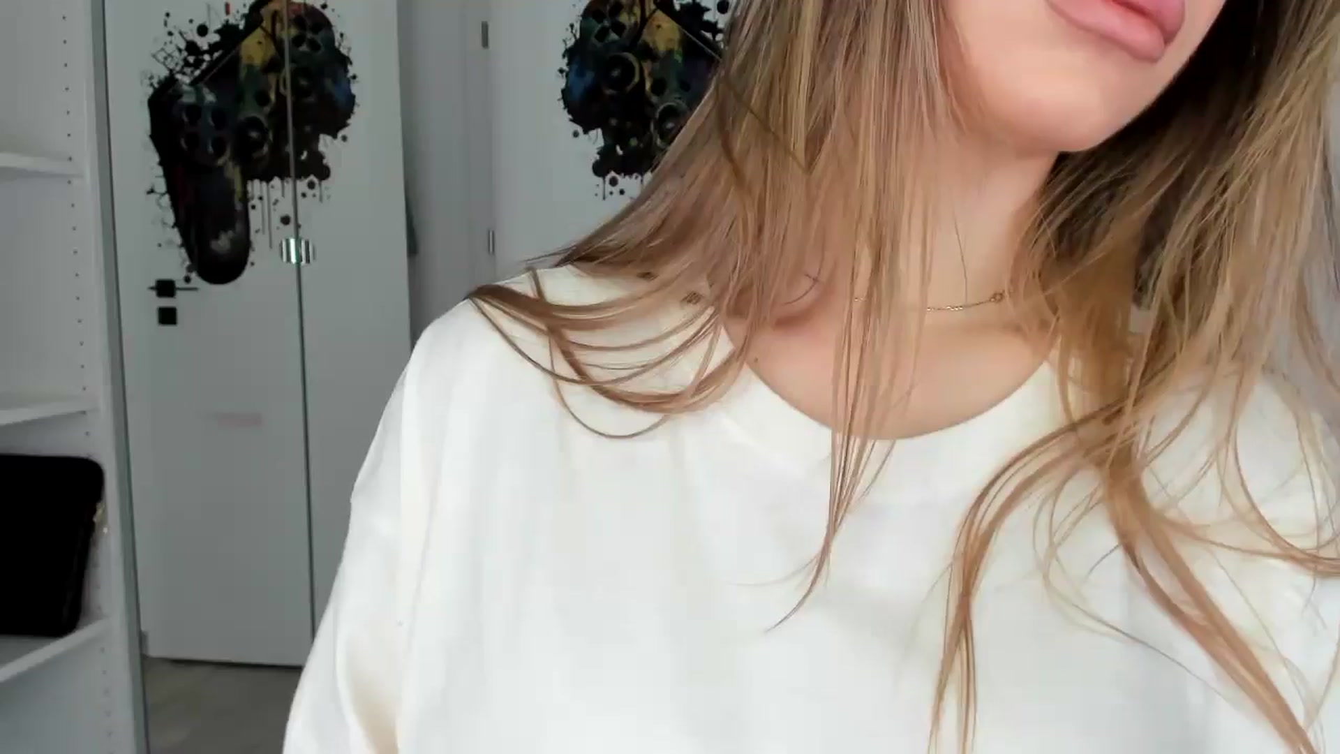Gallery image thumbnail from Vickyy99's myfreecams stream on, 04/29/2025, 11:45 image 20 of 20