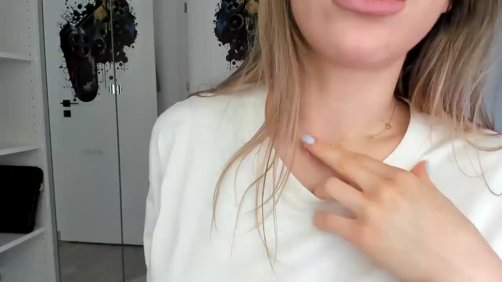 Gallery image thumbnail from Vickyy99's myfreecams stream on, 04/29/2025, 12:51 image 10 of 20
