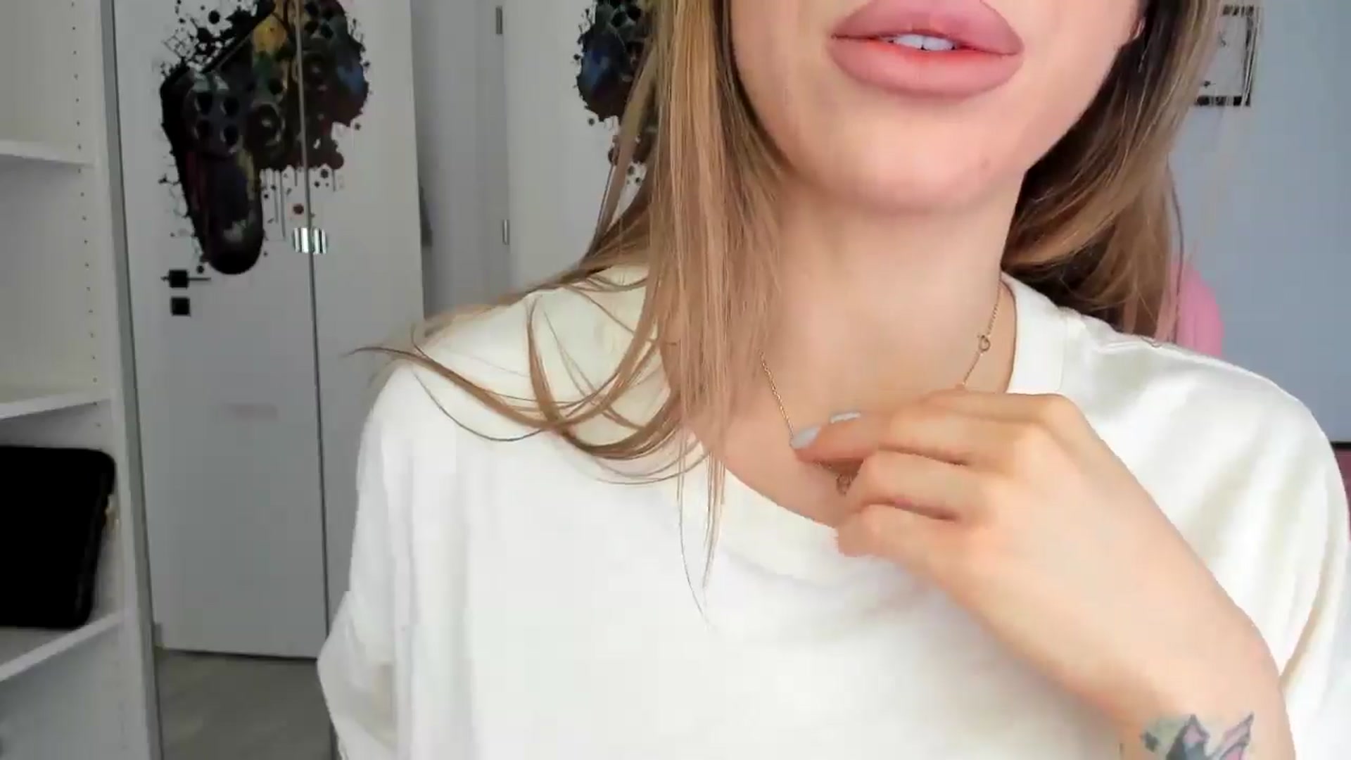 Gallery image thumbnail from Vickyy99's myfreecams stream on, 04/29/2025, 12:51 image 19 of 20