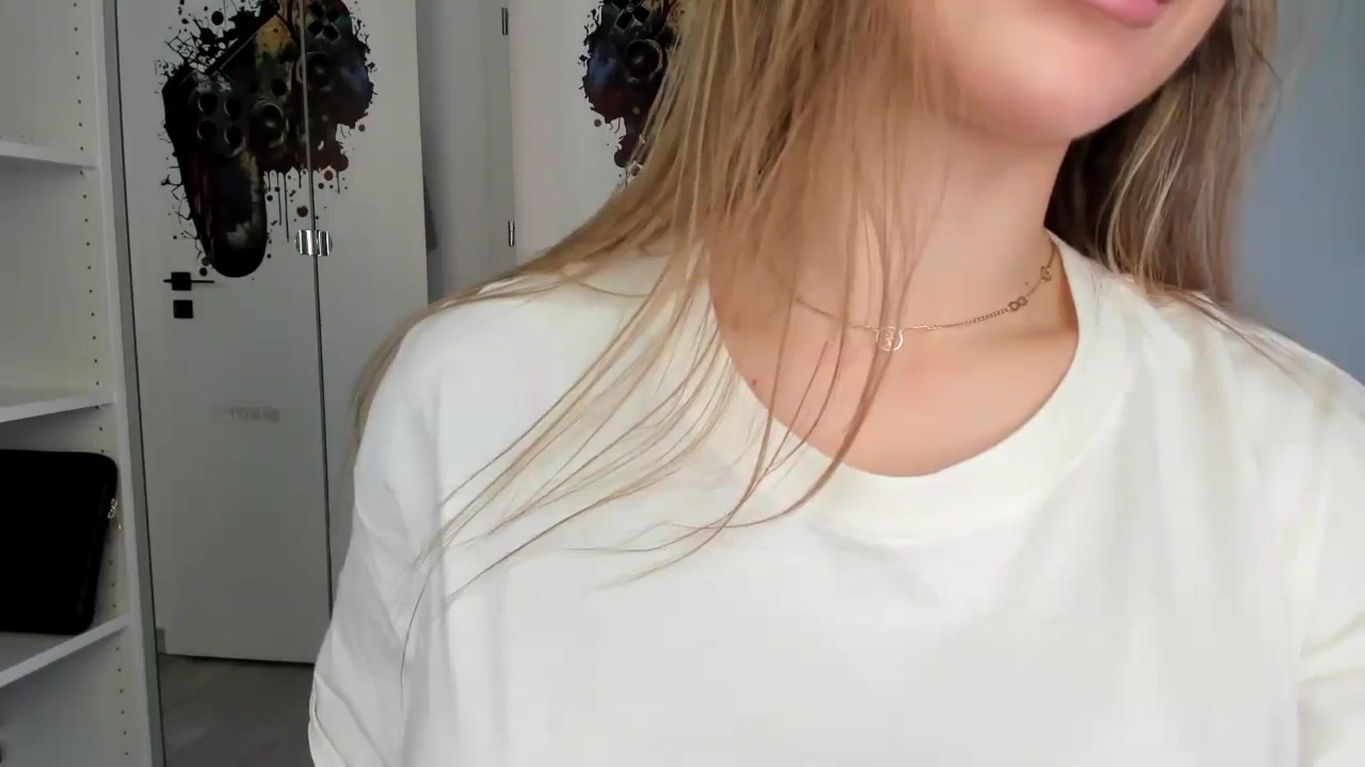 Gallery image thumbnail from Vickyy99's myfreecams stream on, 04/29/2025, 13:47 image 20 of 20
