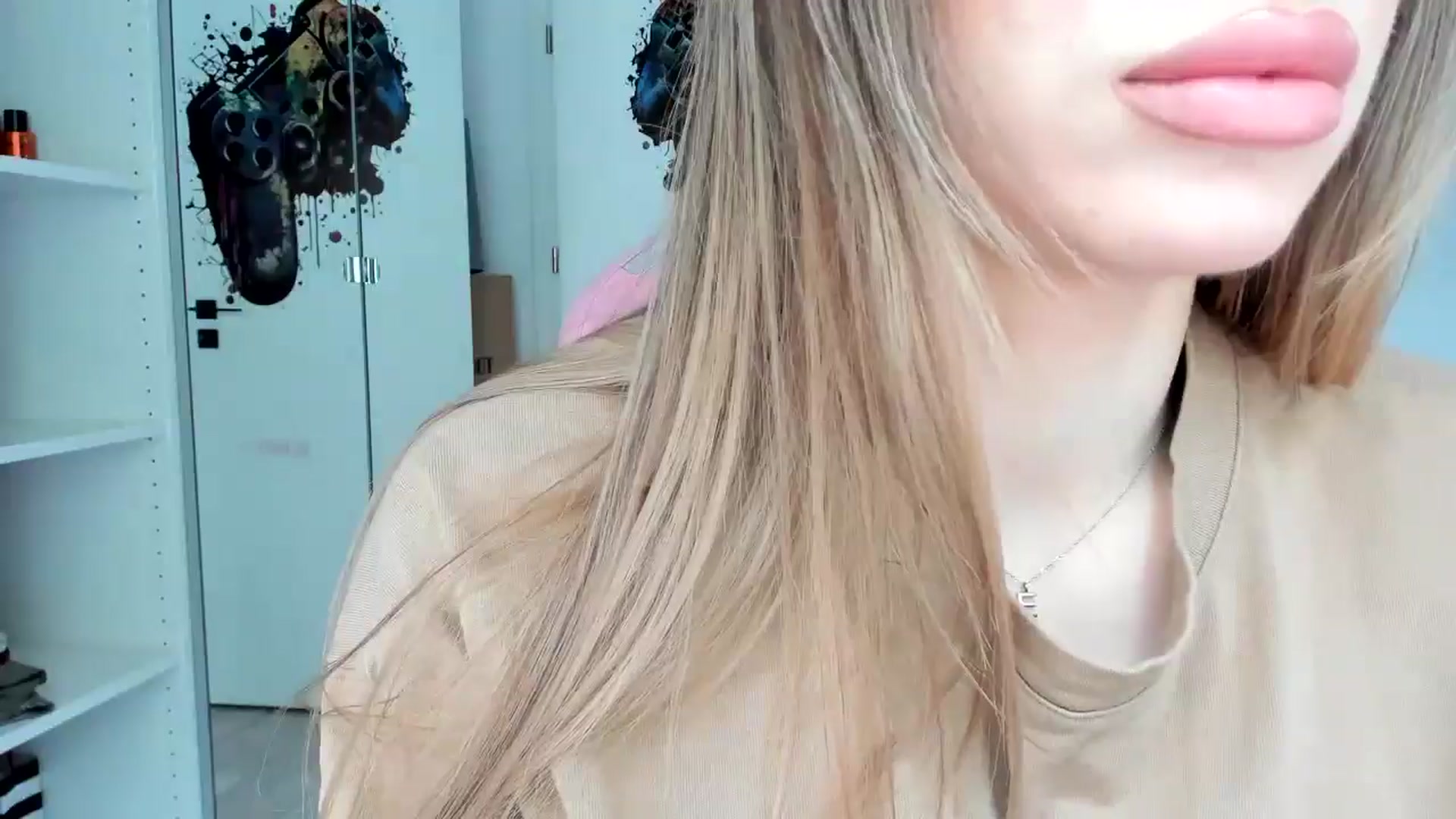 Gallery image thumbnail from Vickyy99's myfreecams stream on, 05/12/2025, 10:47 image 20 of 20